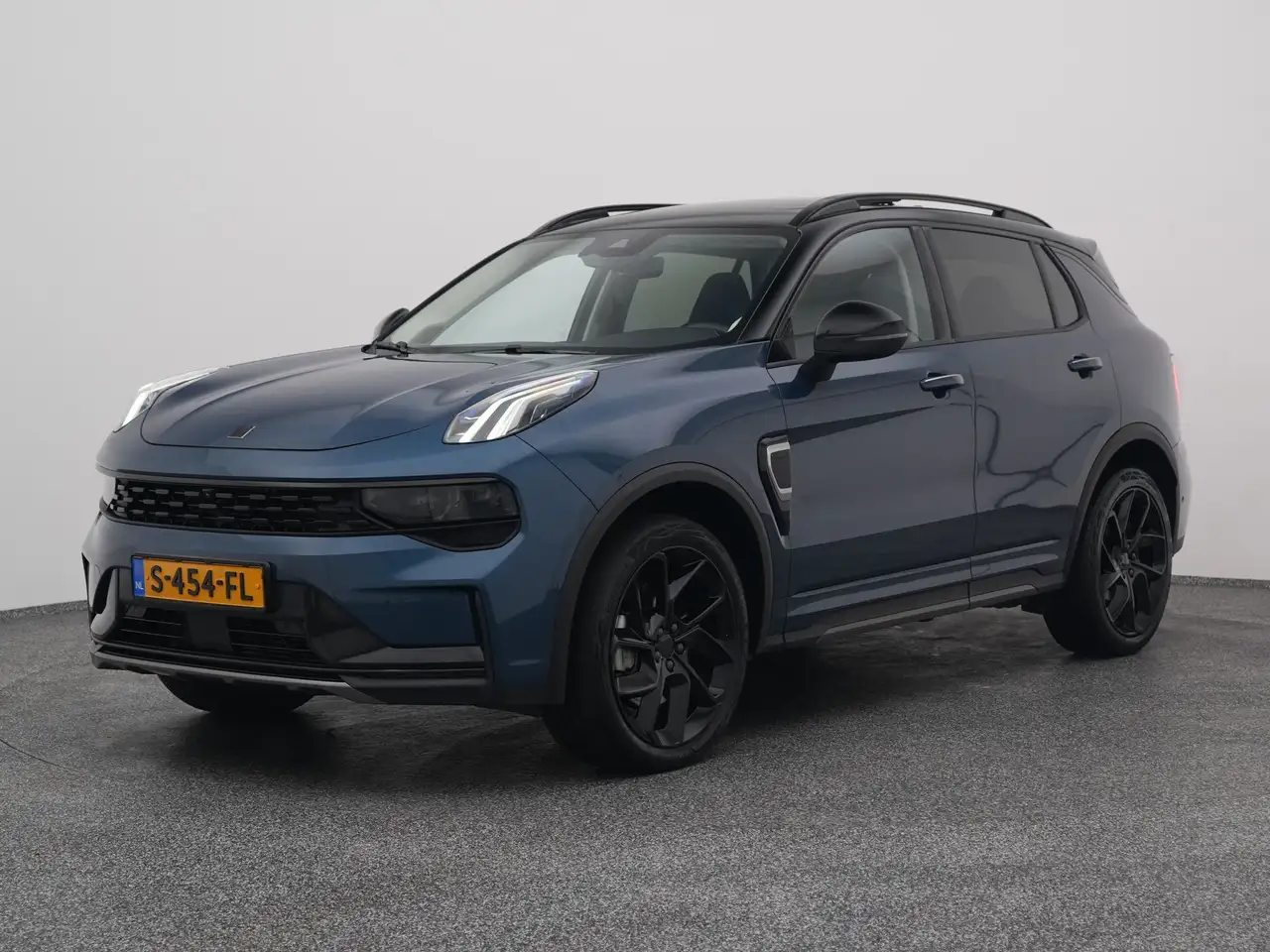 Lynk & Co 01 2023