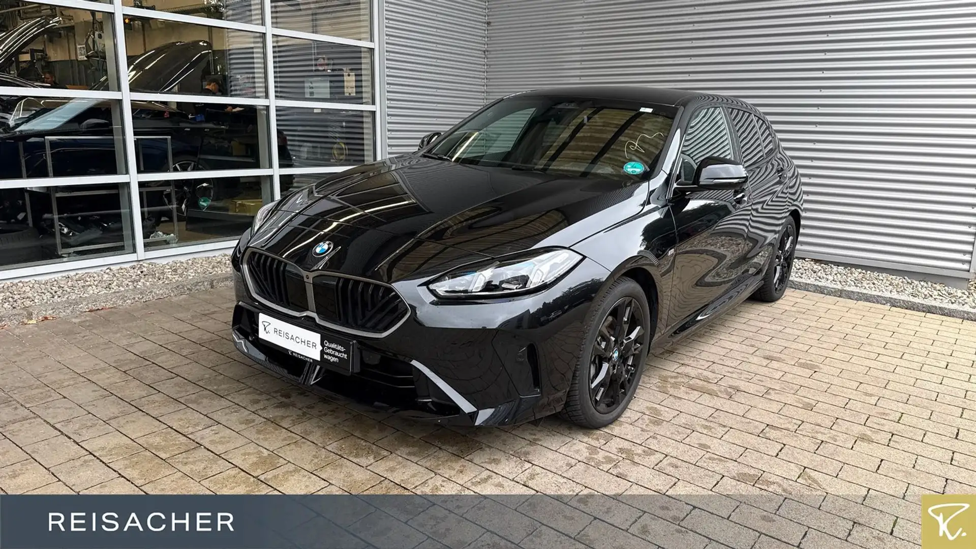 BMW 120 M-Sport Navi HUD 360° AVV adLED MemSitz Schwarz - 1