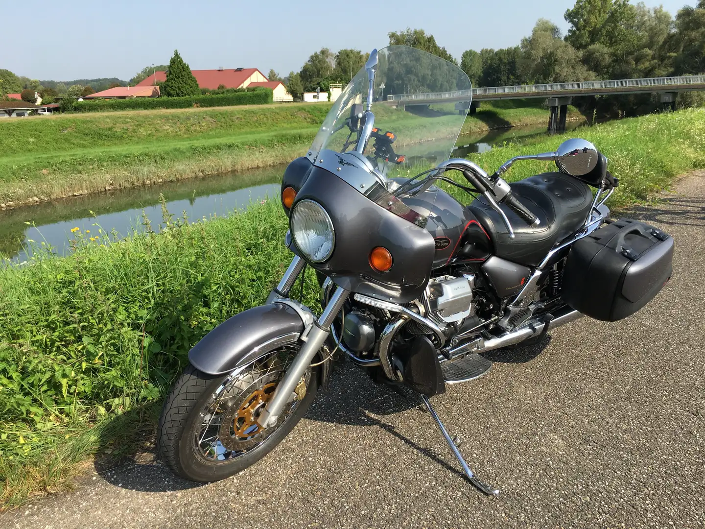Moto Guzzi California 1100 EV Gris - 1