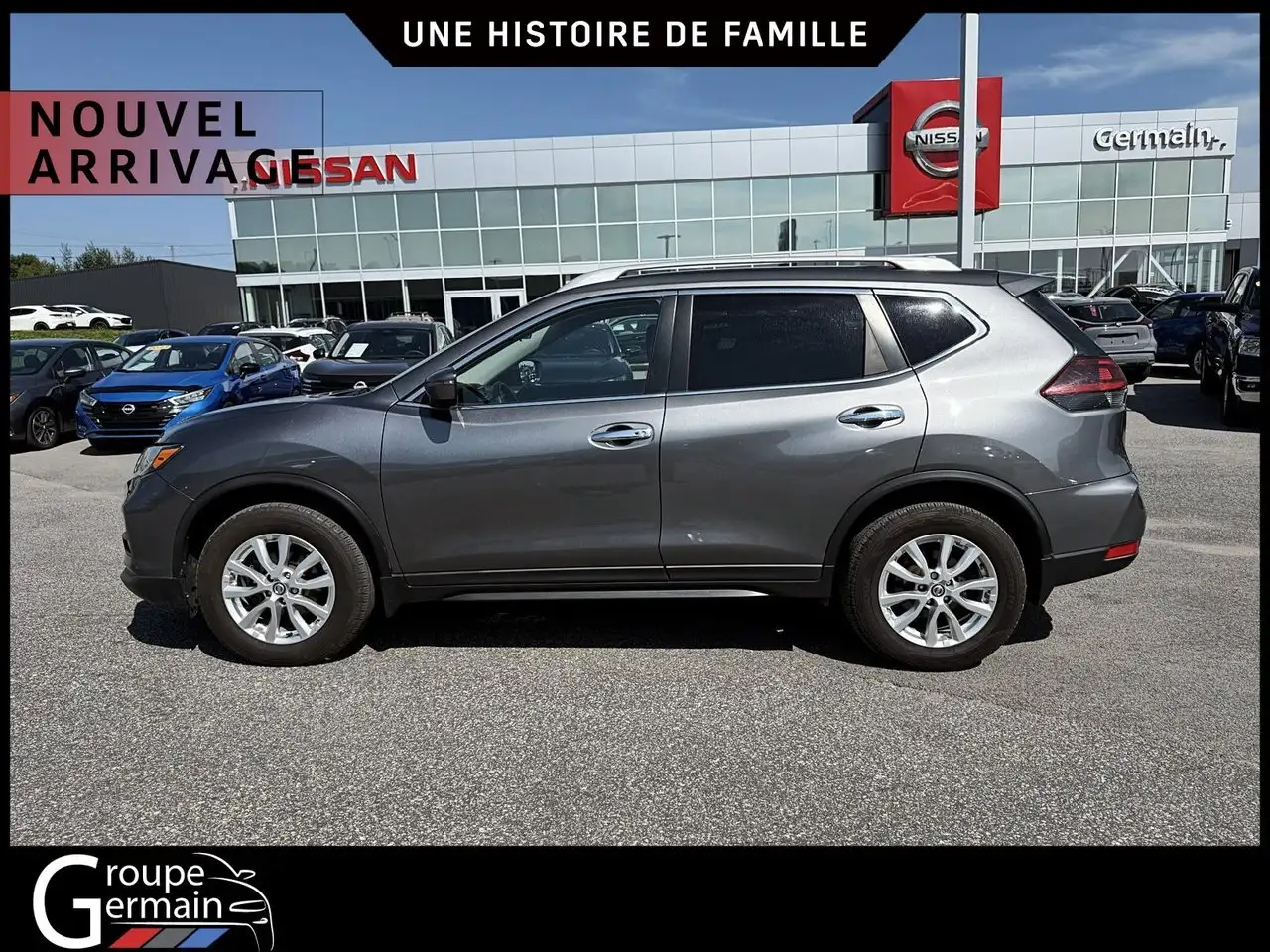 Nissan Rogue fotografie Nissan Rogue