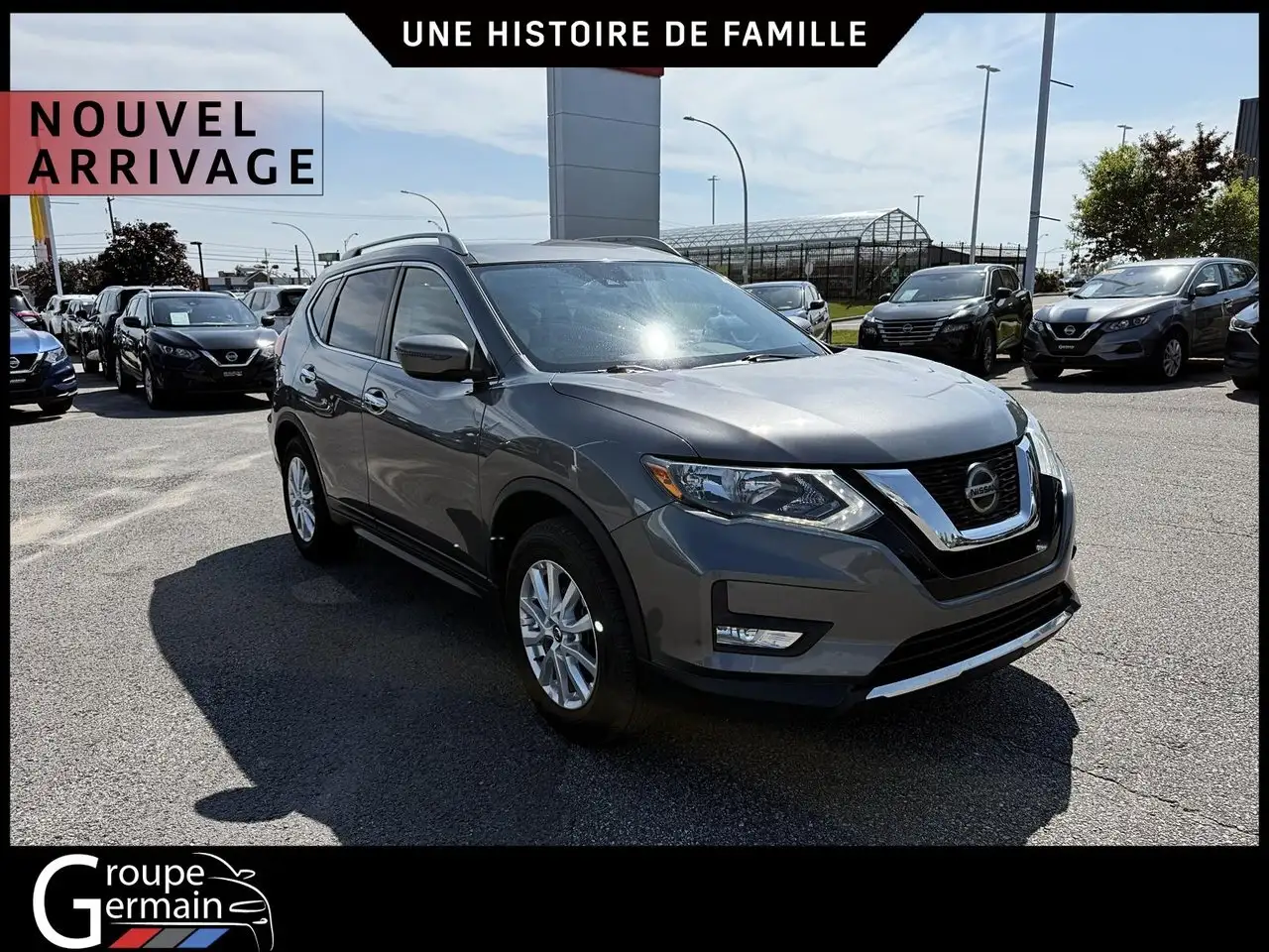 Nissan Rogue fotografie Nissan Rogue