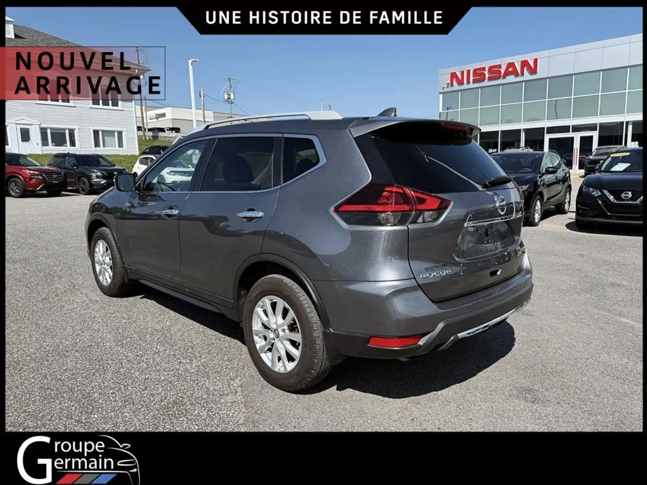 Nissan Rogue fotografie Nissan Rogue