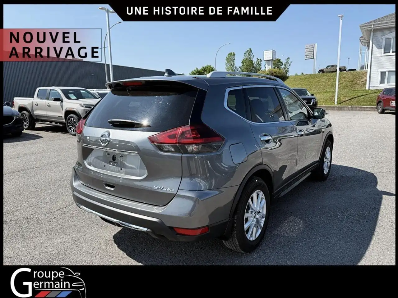 Nissan Rogue fotografie Nissan Rogue