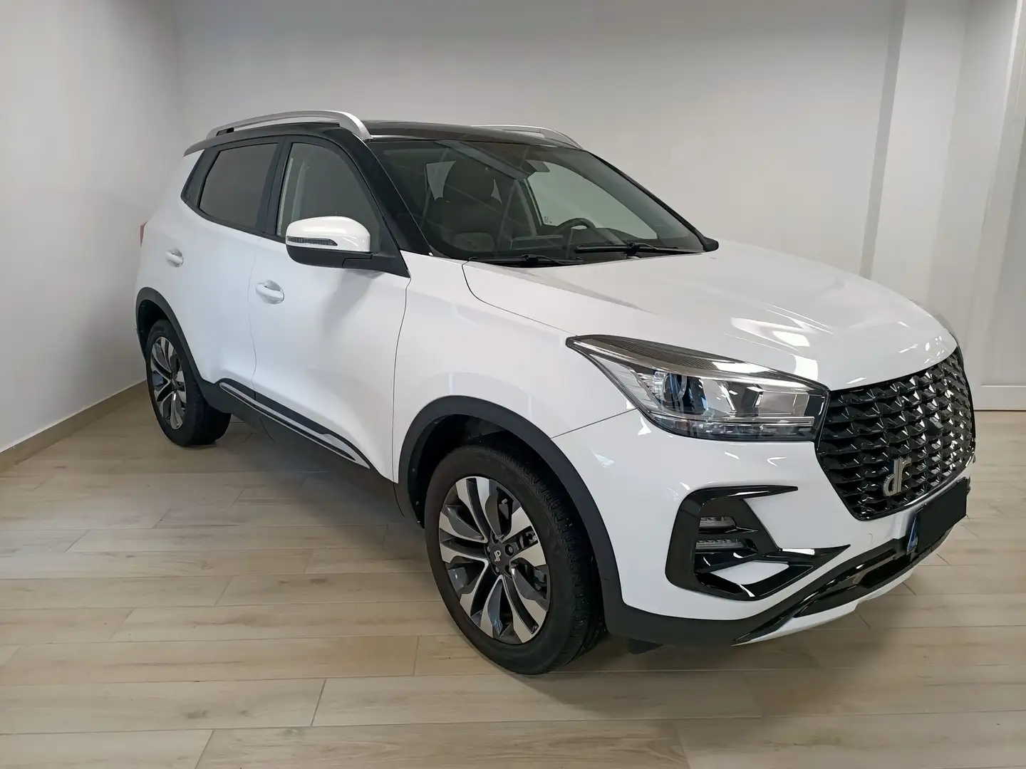 DR Automobiles DR5.0 s2 1.5 Turbo CVT Bi-Fuel GPL Bianco - 1