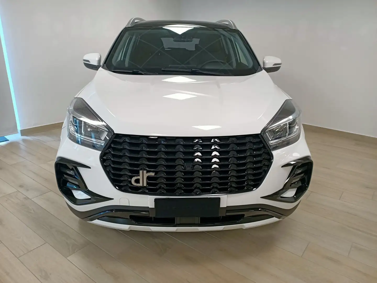 DR Automobiles DR5.0 s2 1.5 Turbo CVT Bi-Fuel GPL Bianco - 2