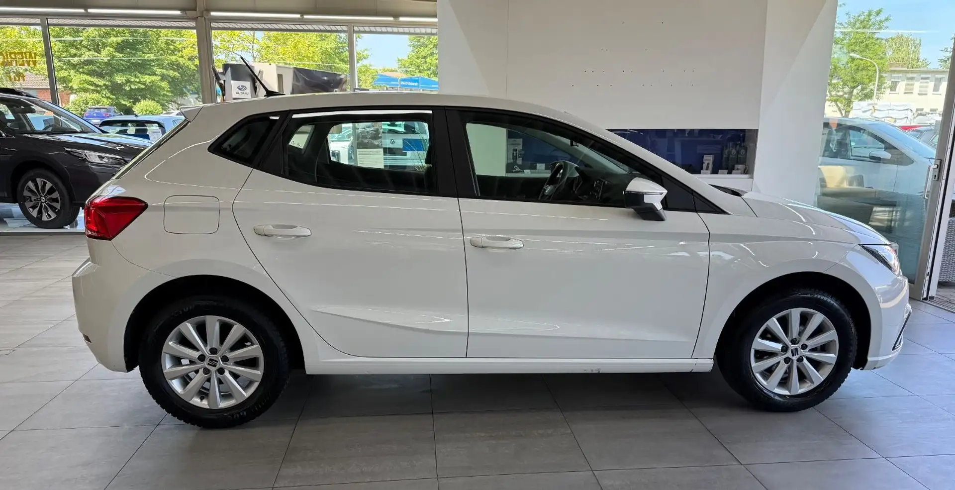 SEAT Ibiza *Reference*Klima*Bluetooth*USB*LED*ALU* Weiß - 2