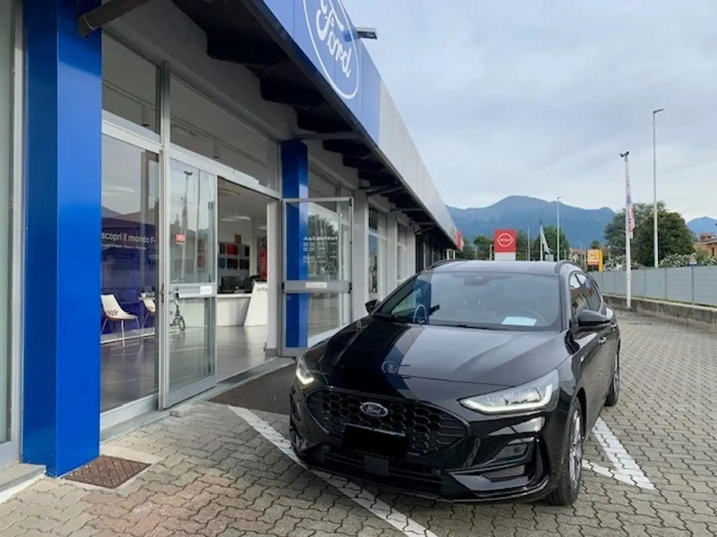 Ford Focus Wagon 1.0 T EcoBoost Hybrid ST-Line X Noir - 2