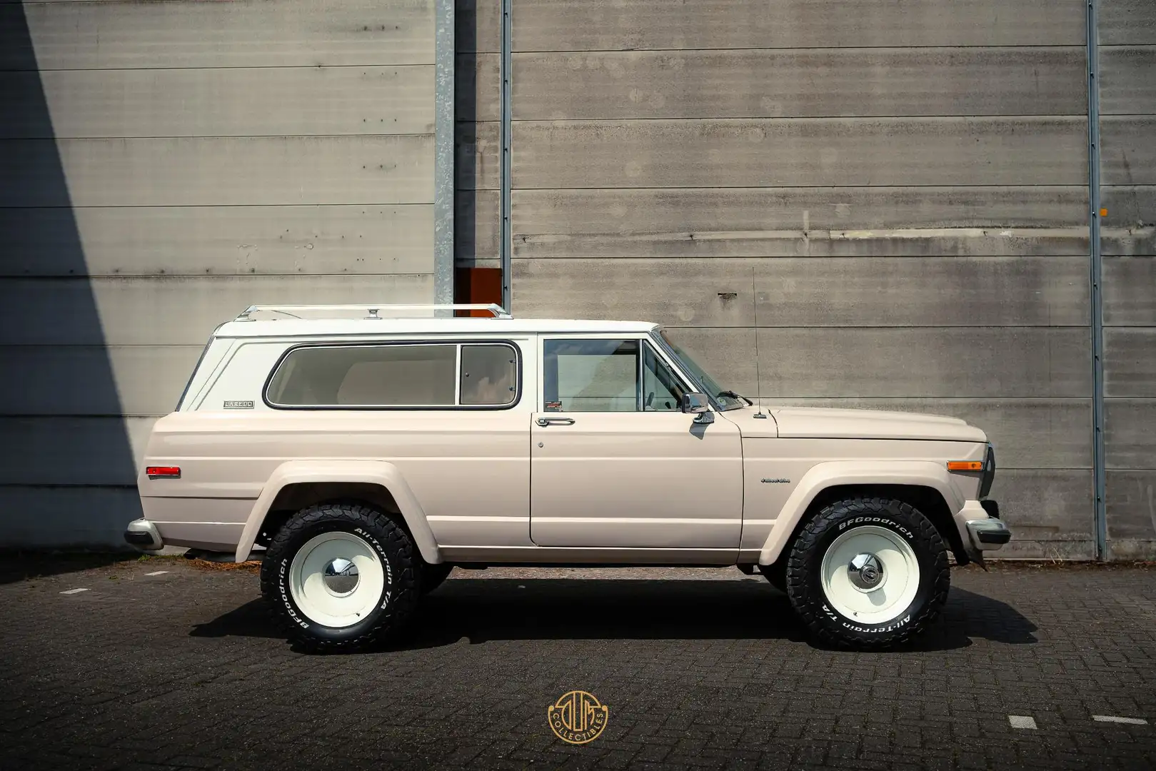 Jeep Cherokee Wagon Gris - 2