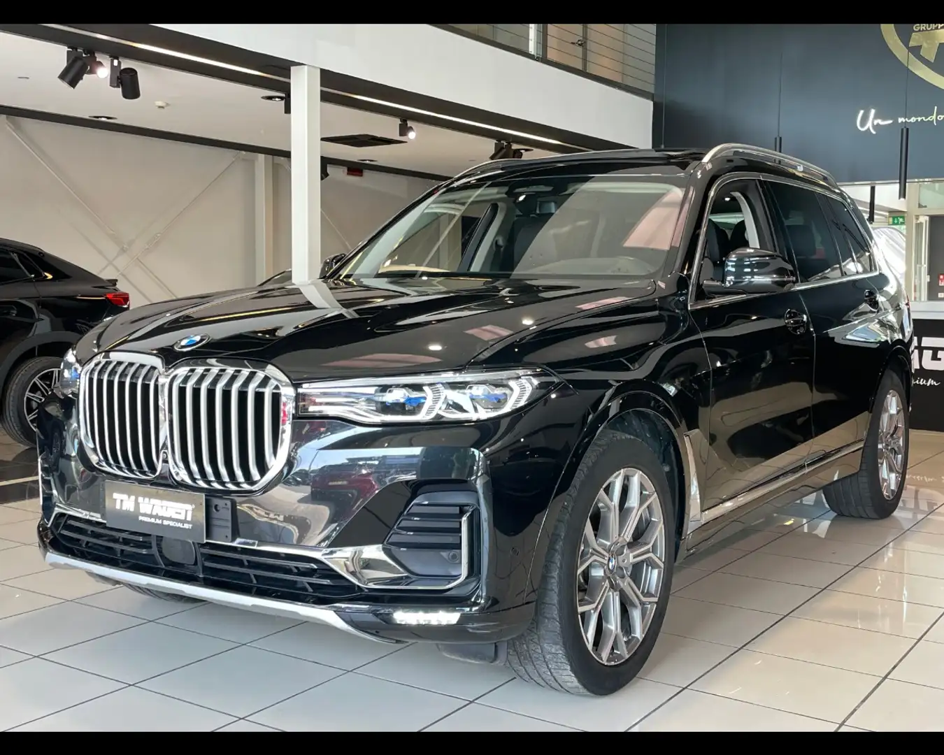 BMW X7 (G07) - X7 xDrive40d 48V 6 POSTI 340cv 2022 *IVA* Black - 1