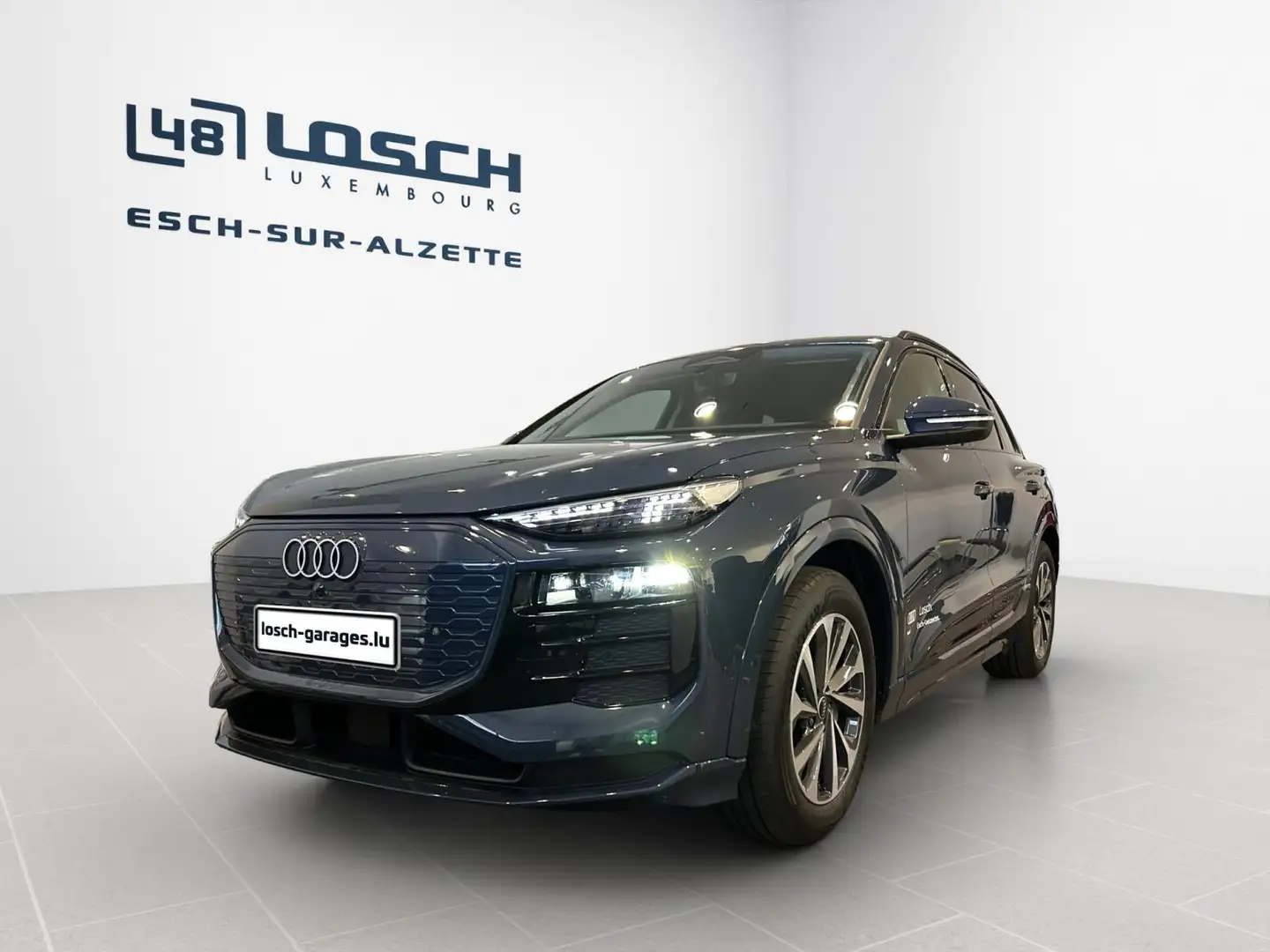 Audi e-tron SUV Albastru - 2