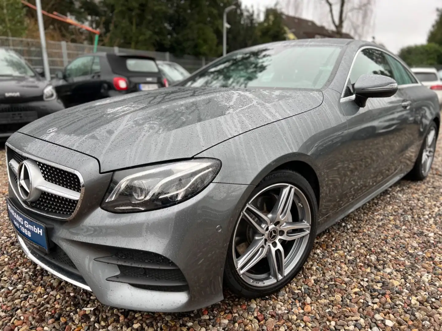 Mercedes-Benz E 220 E220d COUPÉ AMG SPORTPAKET  *LED*KAMERA**2.HAND Grau - 1