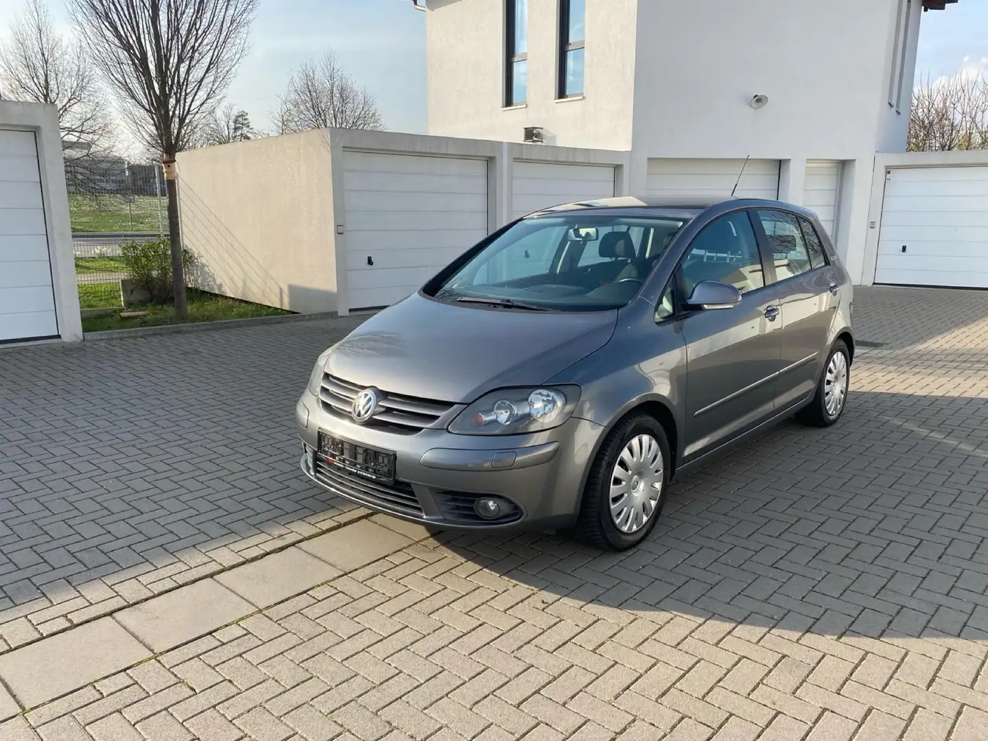 Volkswagen Golf Plus Goal Grau - 2