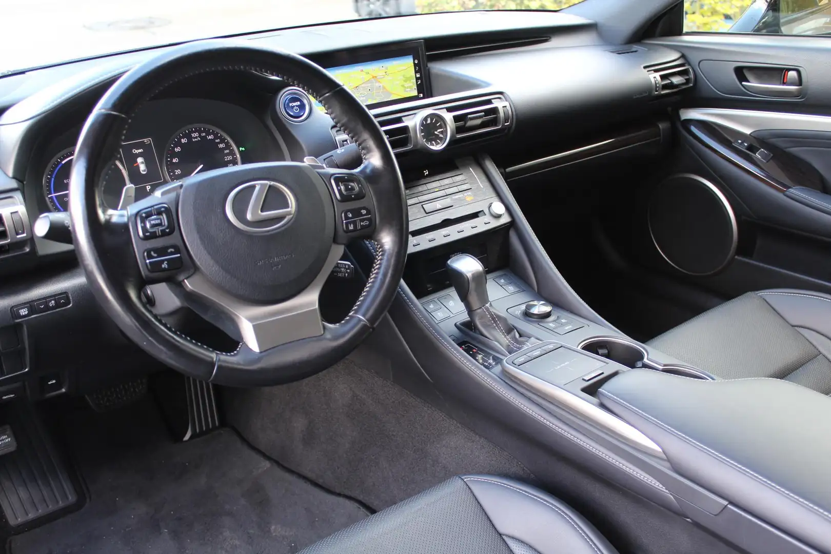 Lexus RC 300h Luxury Line | Rijklaar | NL-auto | Schuifdak | Led Grau - 2