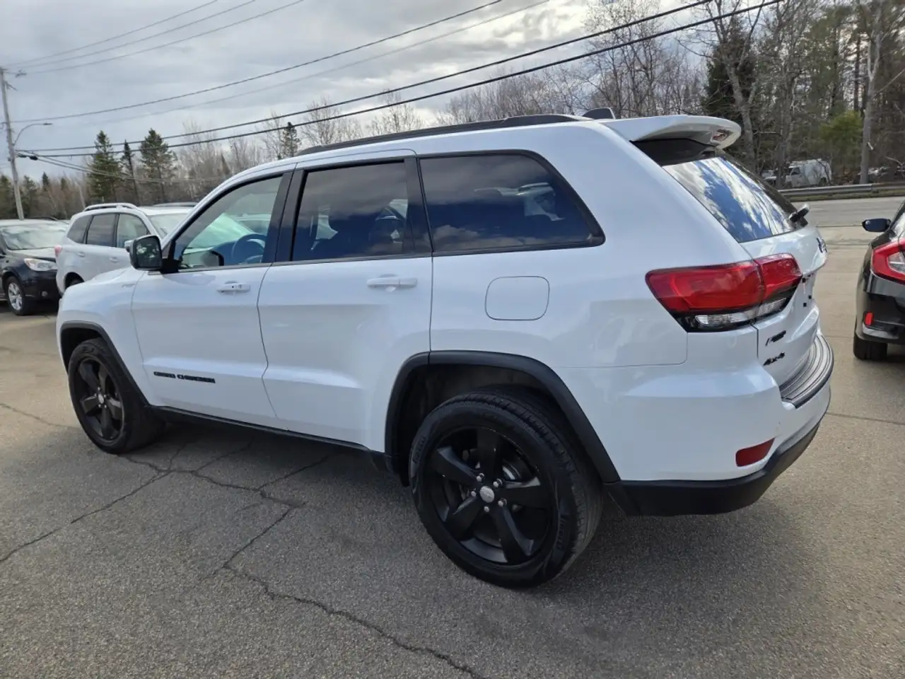 Jeep Grand Cherokee снимка Jeep Grand Cherokee