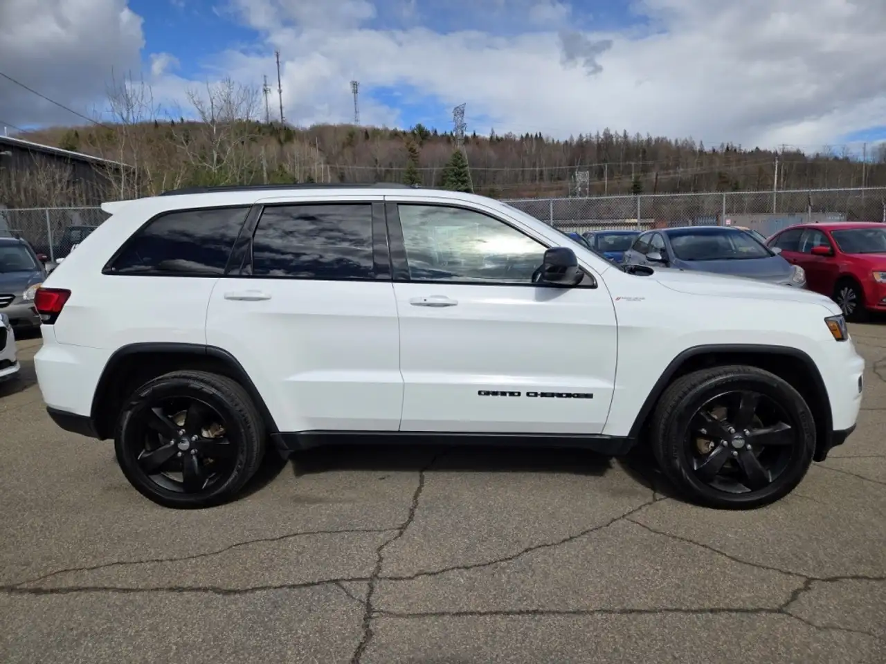 Jeep Grand Cherokee снимка Jeep Grand Cherokee