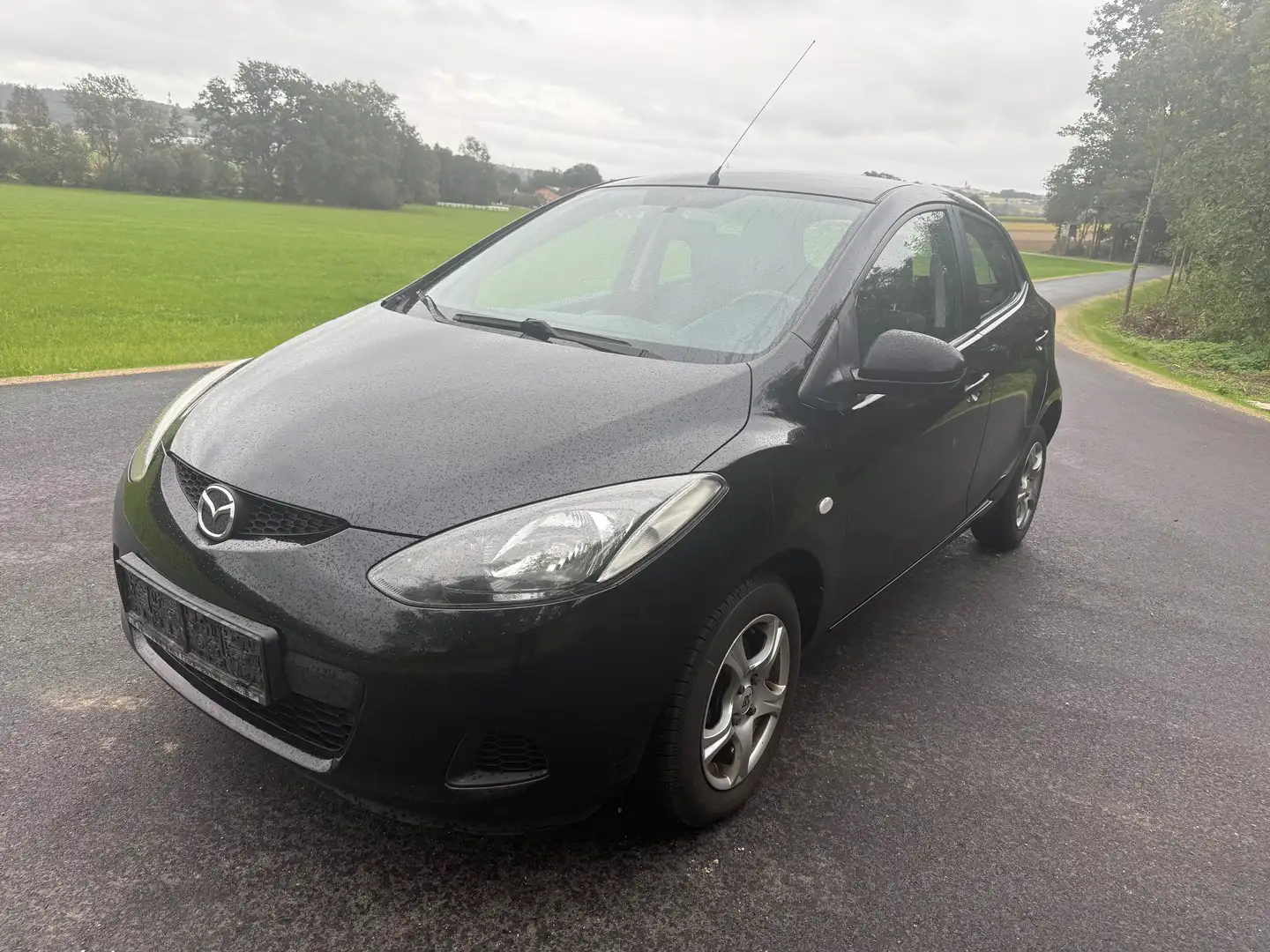 Mazda 2 - 1