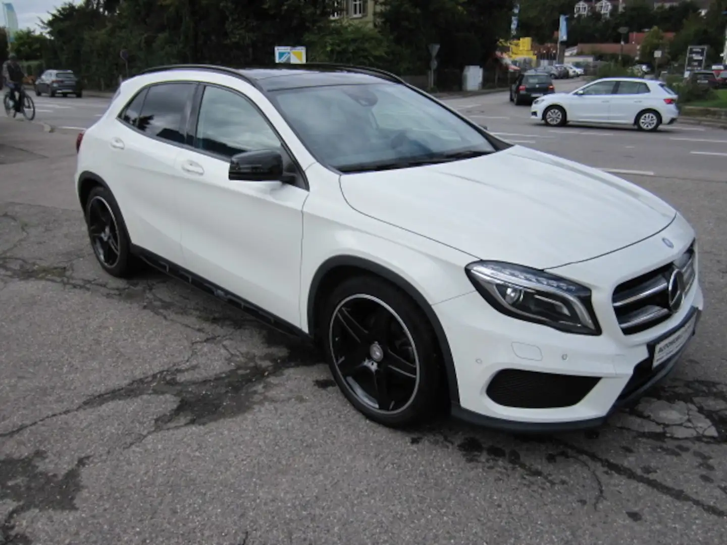 Mercedes-Benz GLA 250 ~ AMG ~ Automatik ~ GSHD ~ Leder Weiß - 1