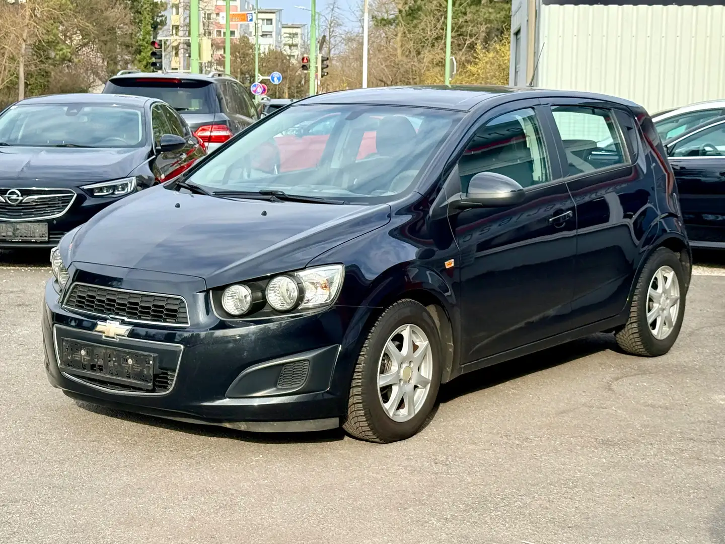Chevrolet Aveo Aveo 1,4 LT Aut. LT Schwarz - 1