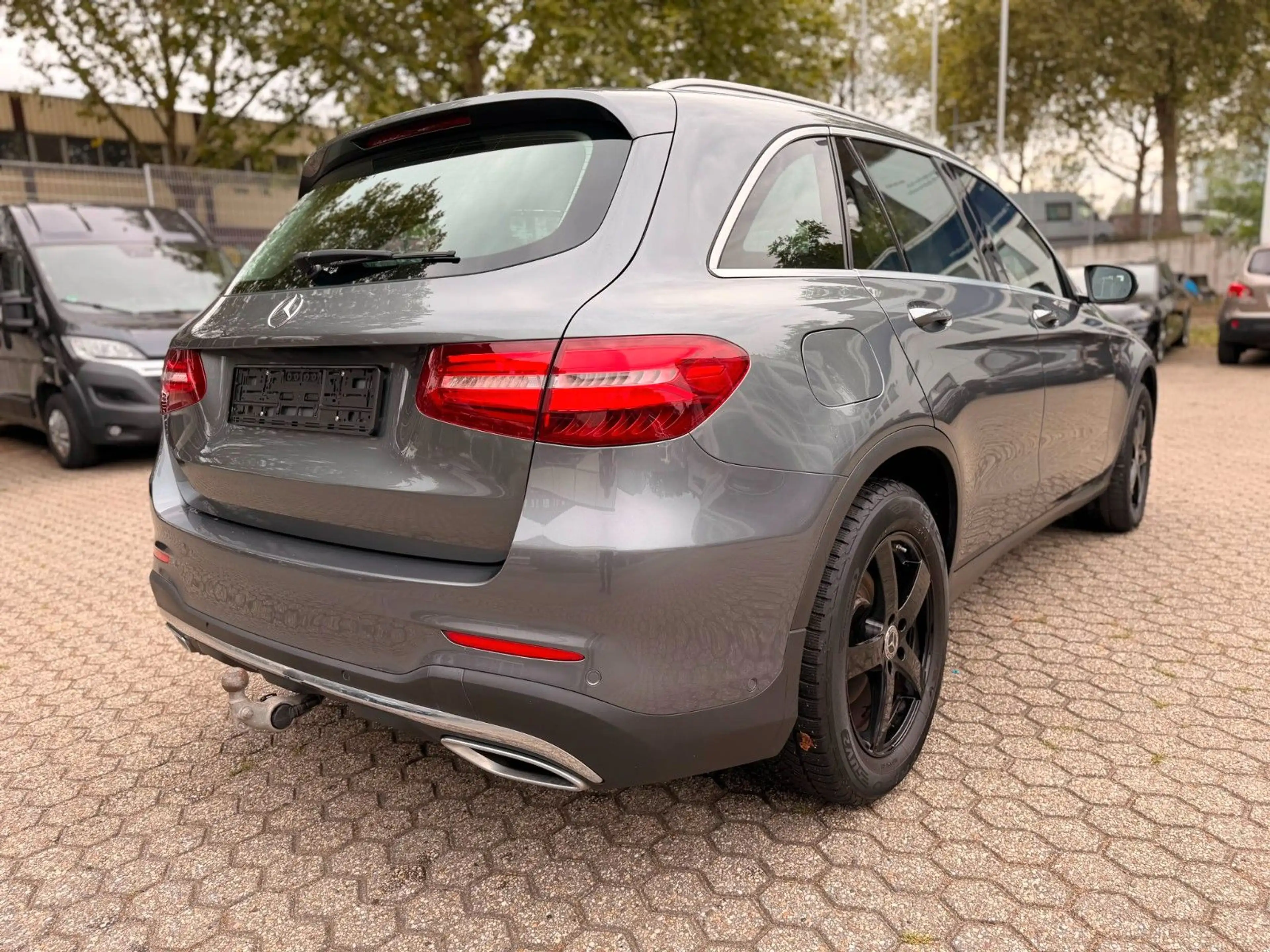 Mercedes-Benz GLC 250 d 9G 4Matic AMG-Line/AHK/LED/360/HUD — photo 7