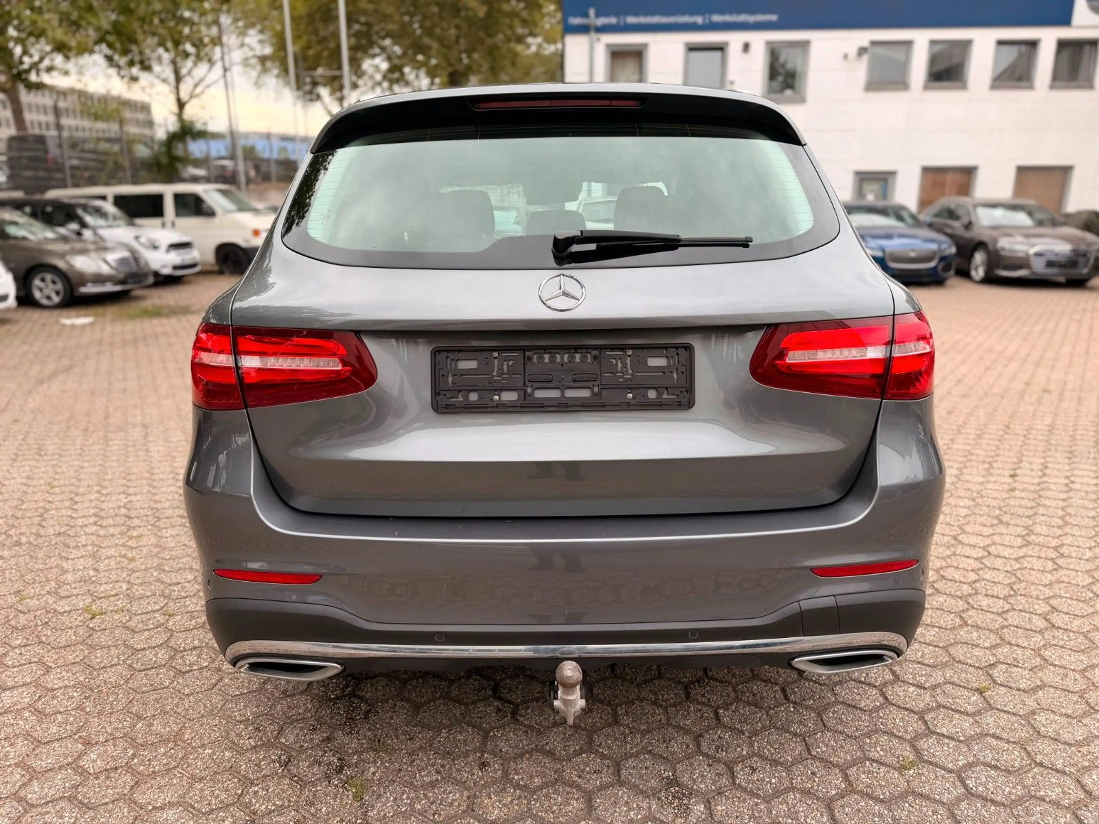 Mercedes-Benz GLC 250 d 9G 4Matic AMG-Line/AHK/LED/360/HUD — photo 6