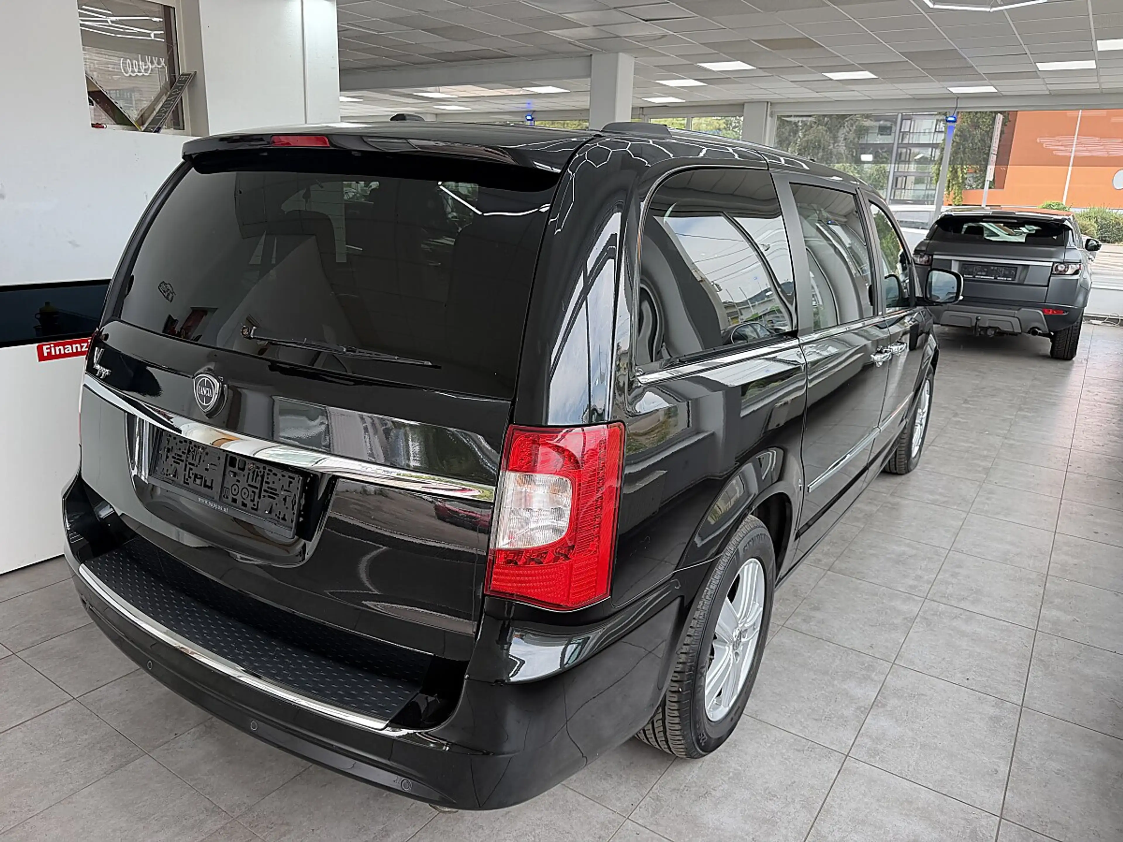 Lancia Voyager Platinum 2,8 CRD 178 PS — photo 12