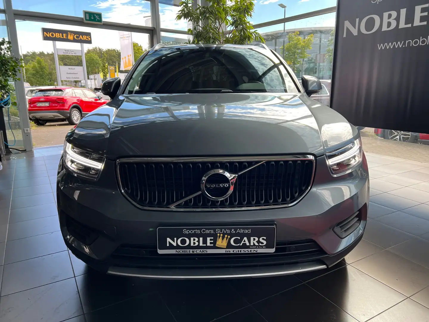 Volvo XC40 Momentum H/K RFK LED Gris - 2