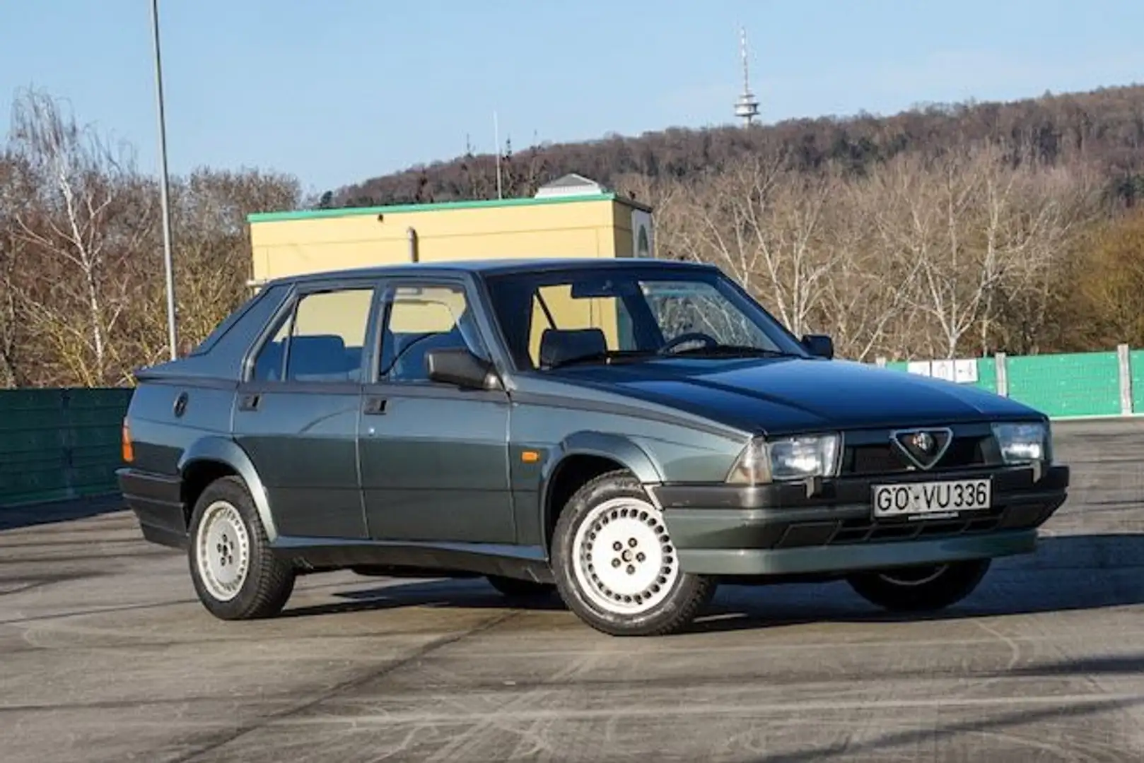 Alfa Romeo 75 2.0 Twin Spark, 2.Hd seit 30 Jahren! Gris - 1