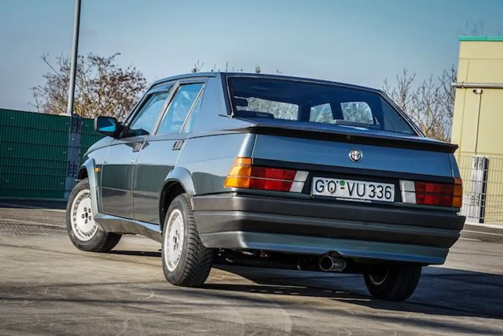Alfa Romeo 75 2.0 Twin Spark, 2.Hd seit 30 Jahren! Gris - 2