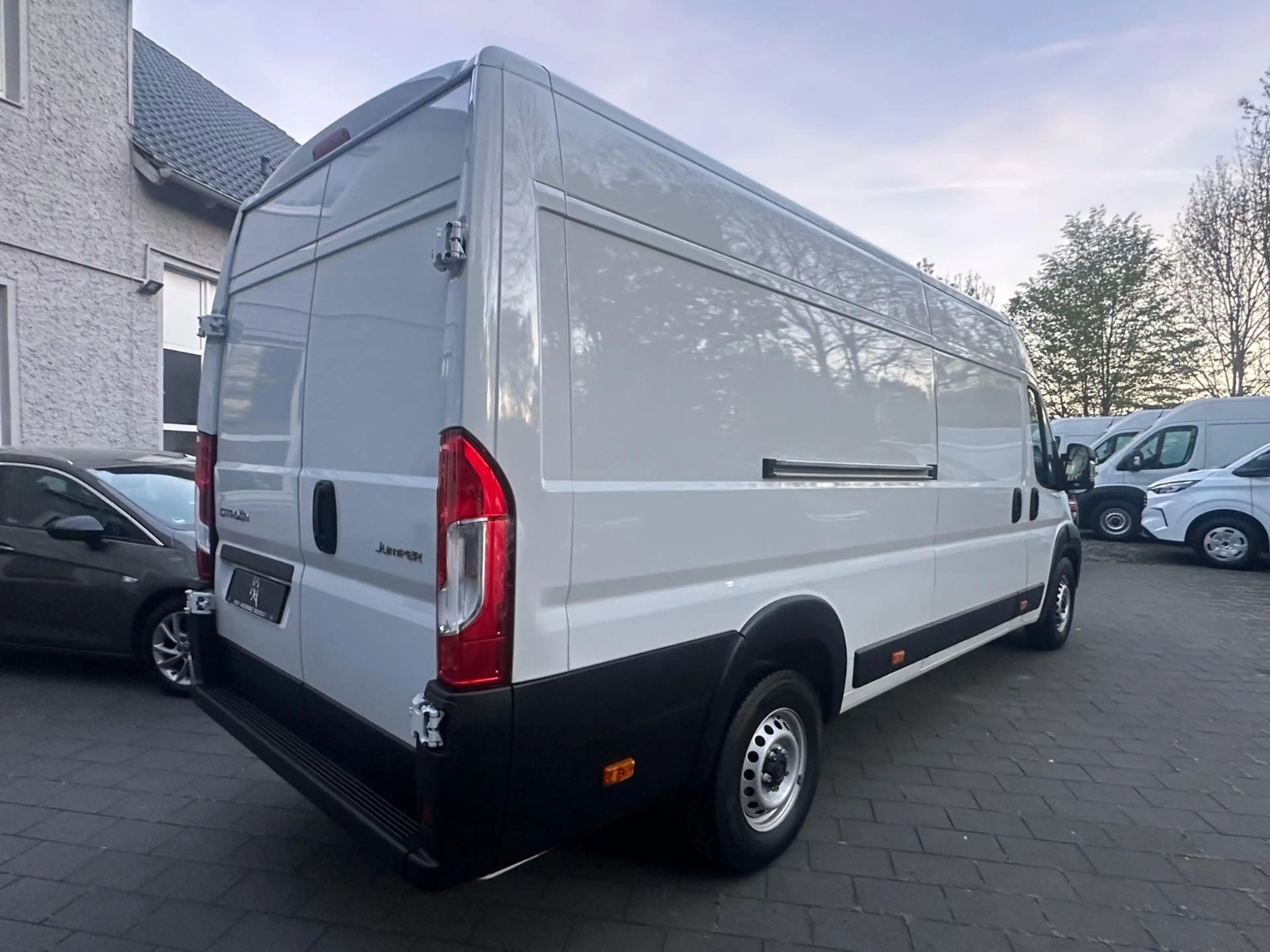 Citroen Jumper Kasten L4H2 NAVI/10*Display|Temp.|PDC — photo 5