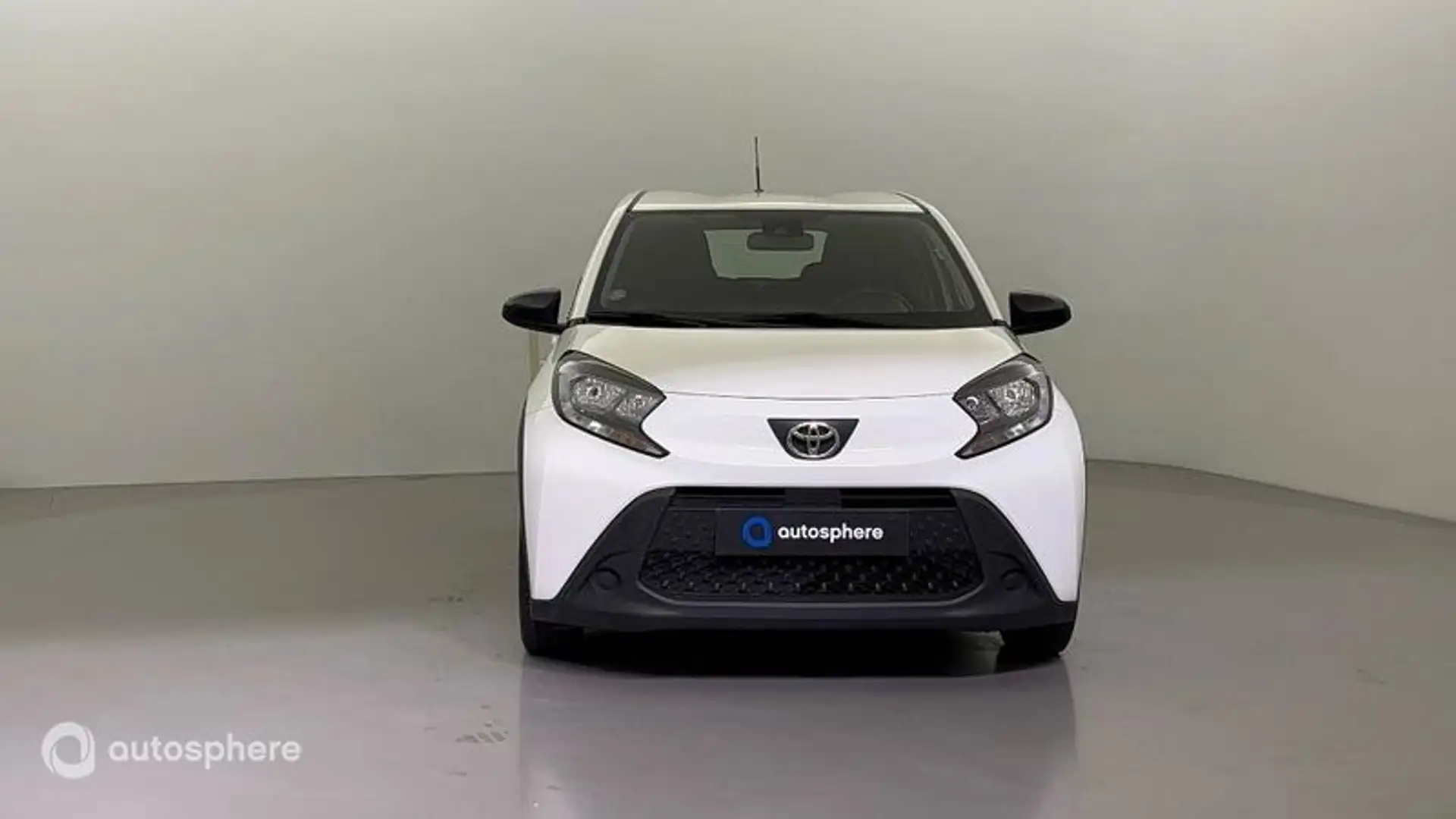 Toyota Aygo X 1.0 VVT-i 72ch Dynamic - 2