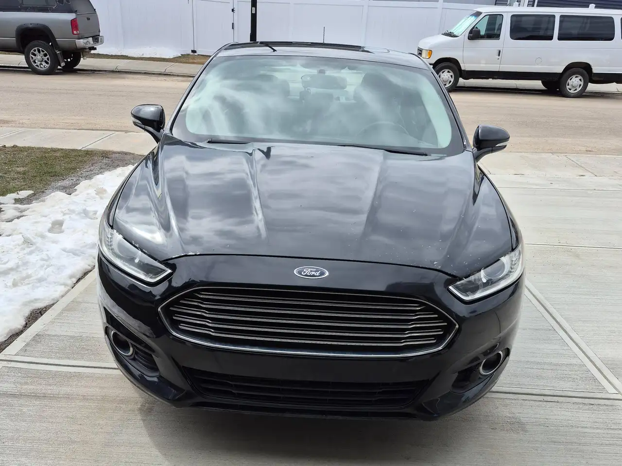 Ford Fusion снимка Ford Fusion