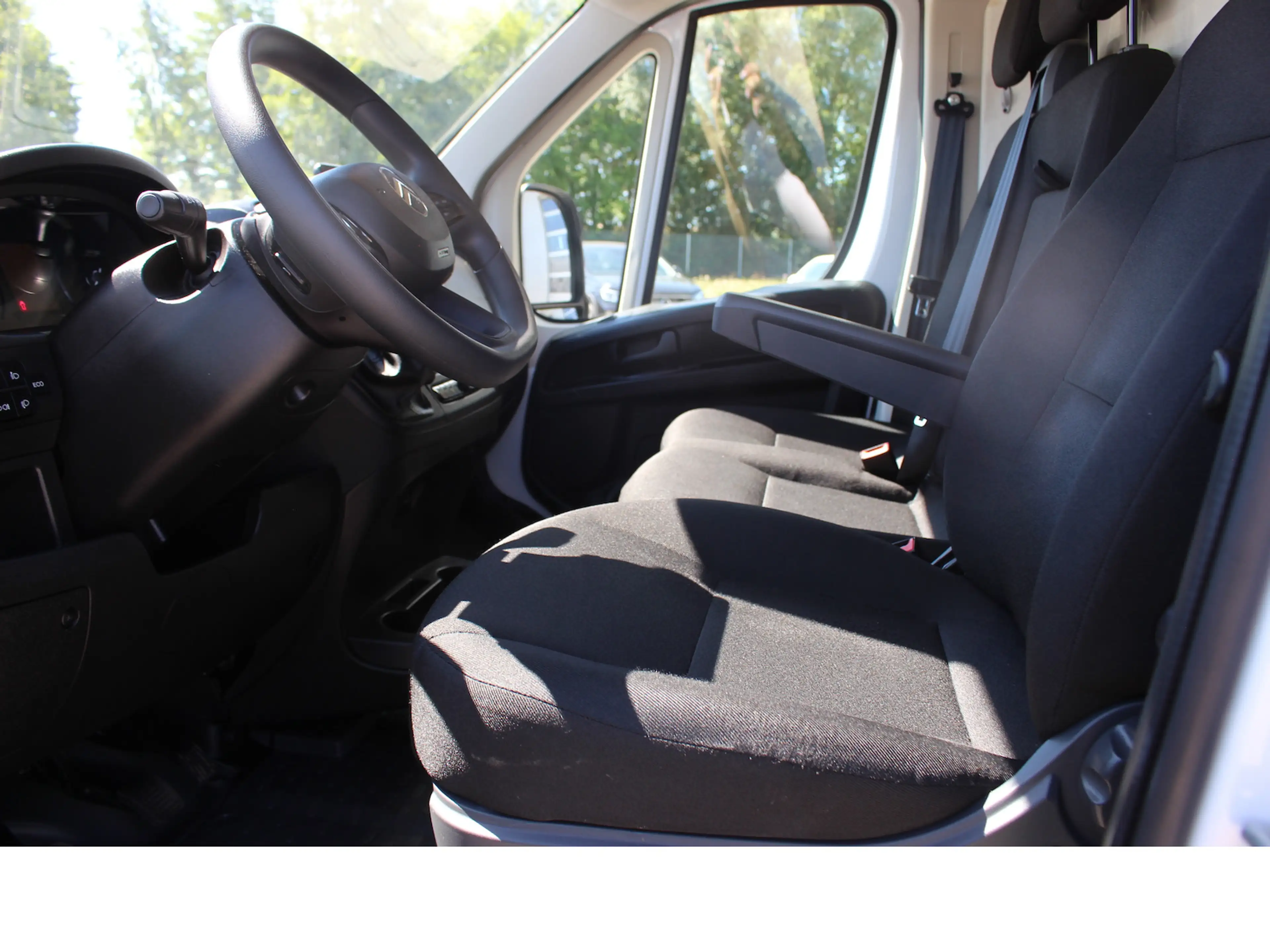 Citroen Jumper 35 L4H2 Heavy BlueHDi 180 — photo 10