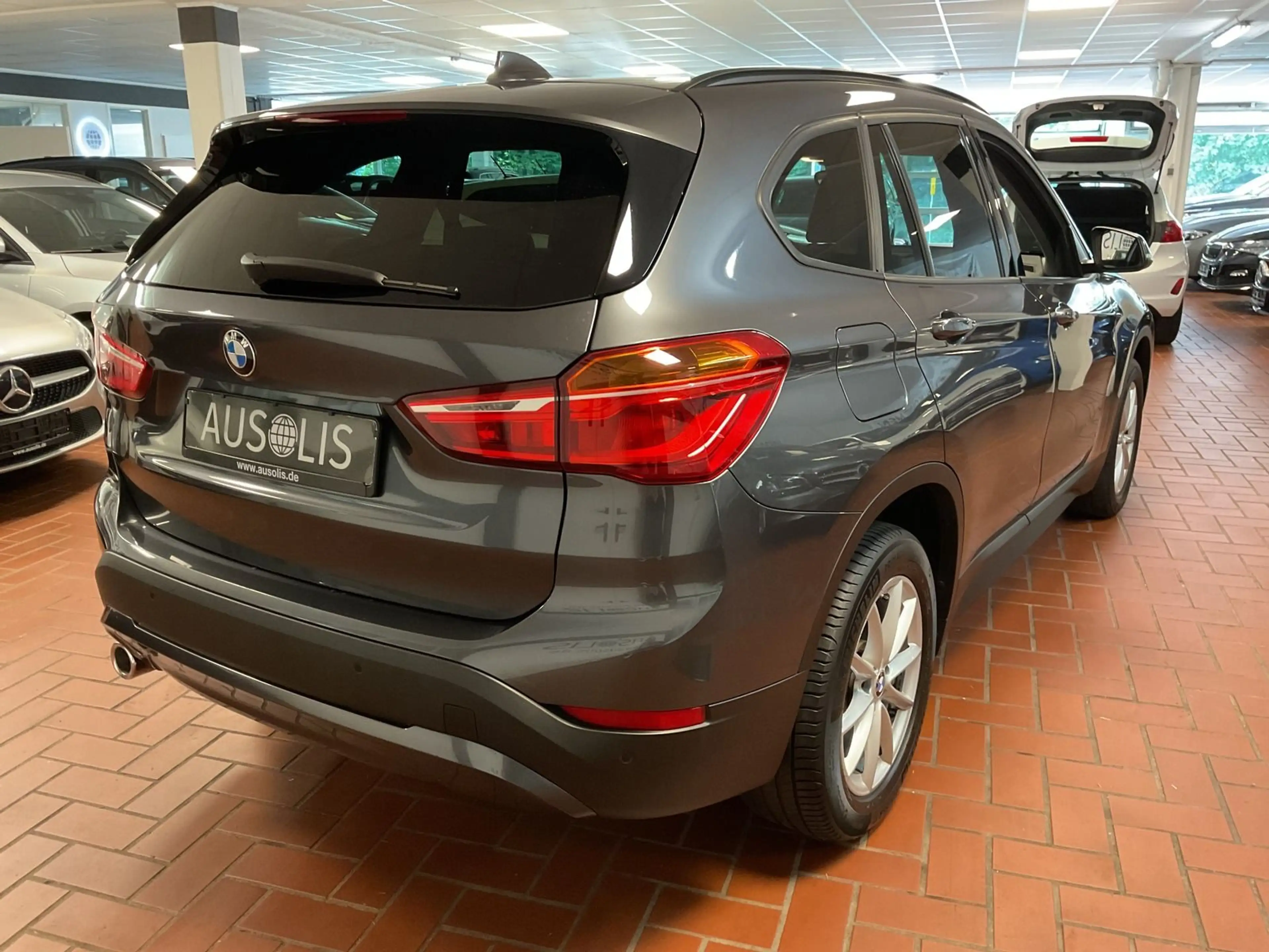 BMW X1 sDrive 16d Advantage Navi,Leder,PDC — photo 9
