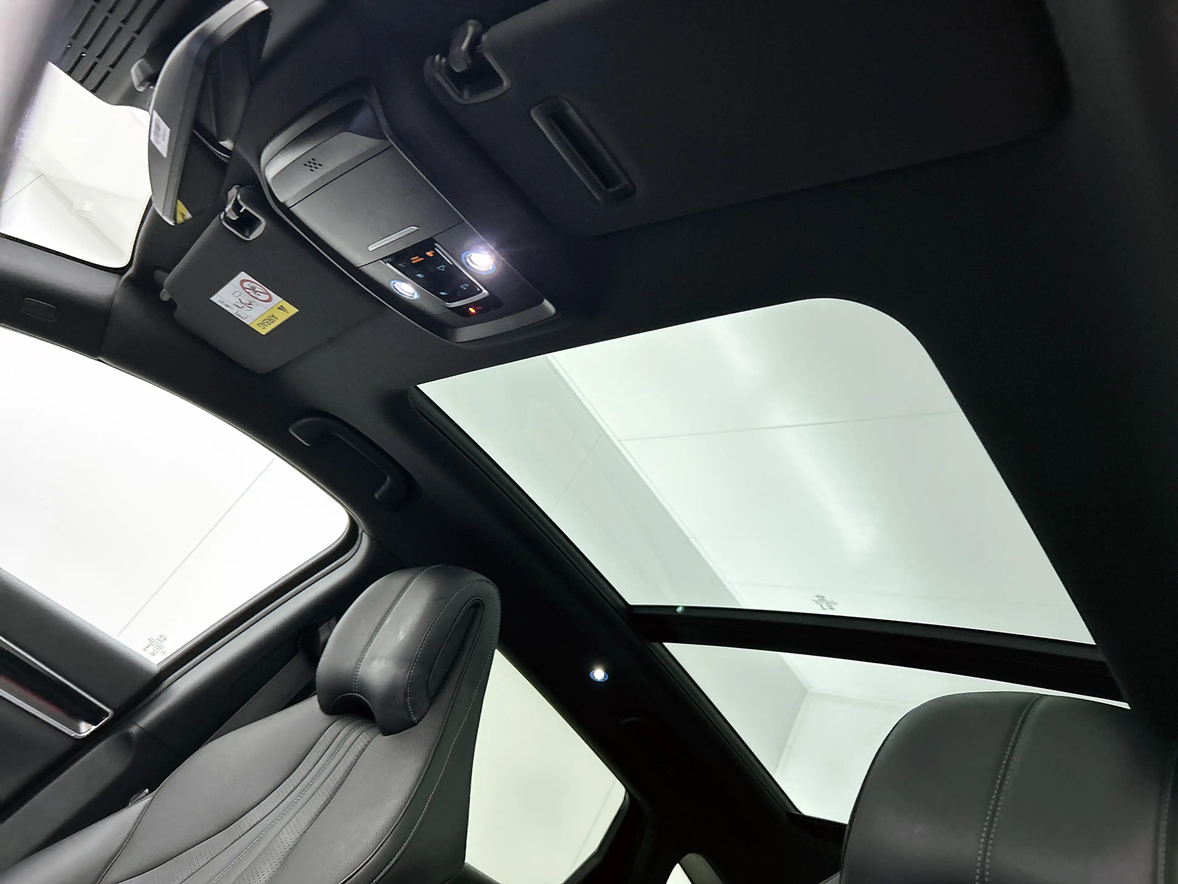 BYD Seal U 1.5 T DM-i AWD Design — photo 4