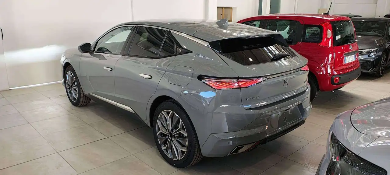 DS Automobiles DS 4 2025