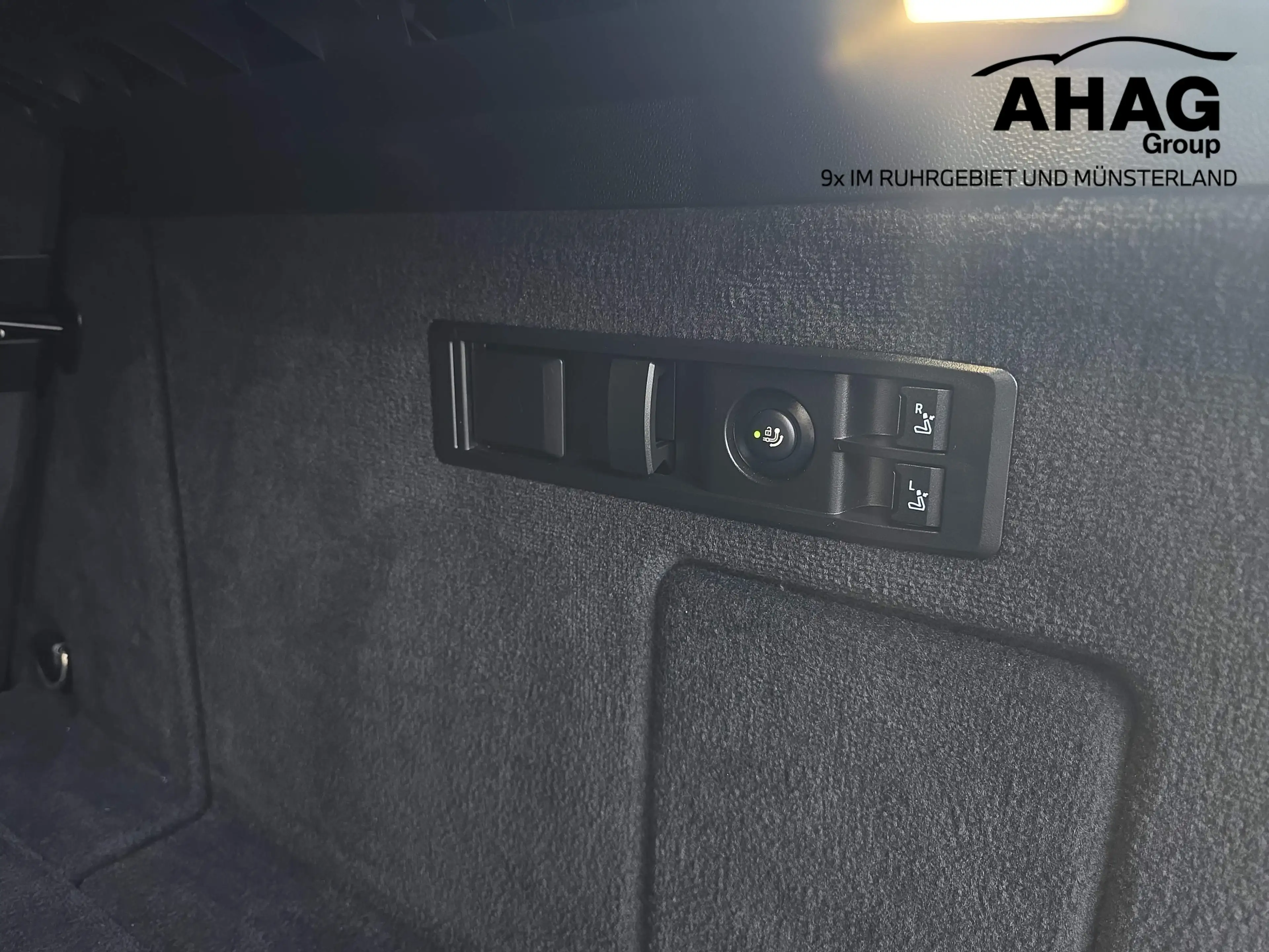 BMW iX xDrive40 (ab 2021) — photo 14