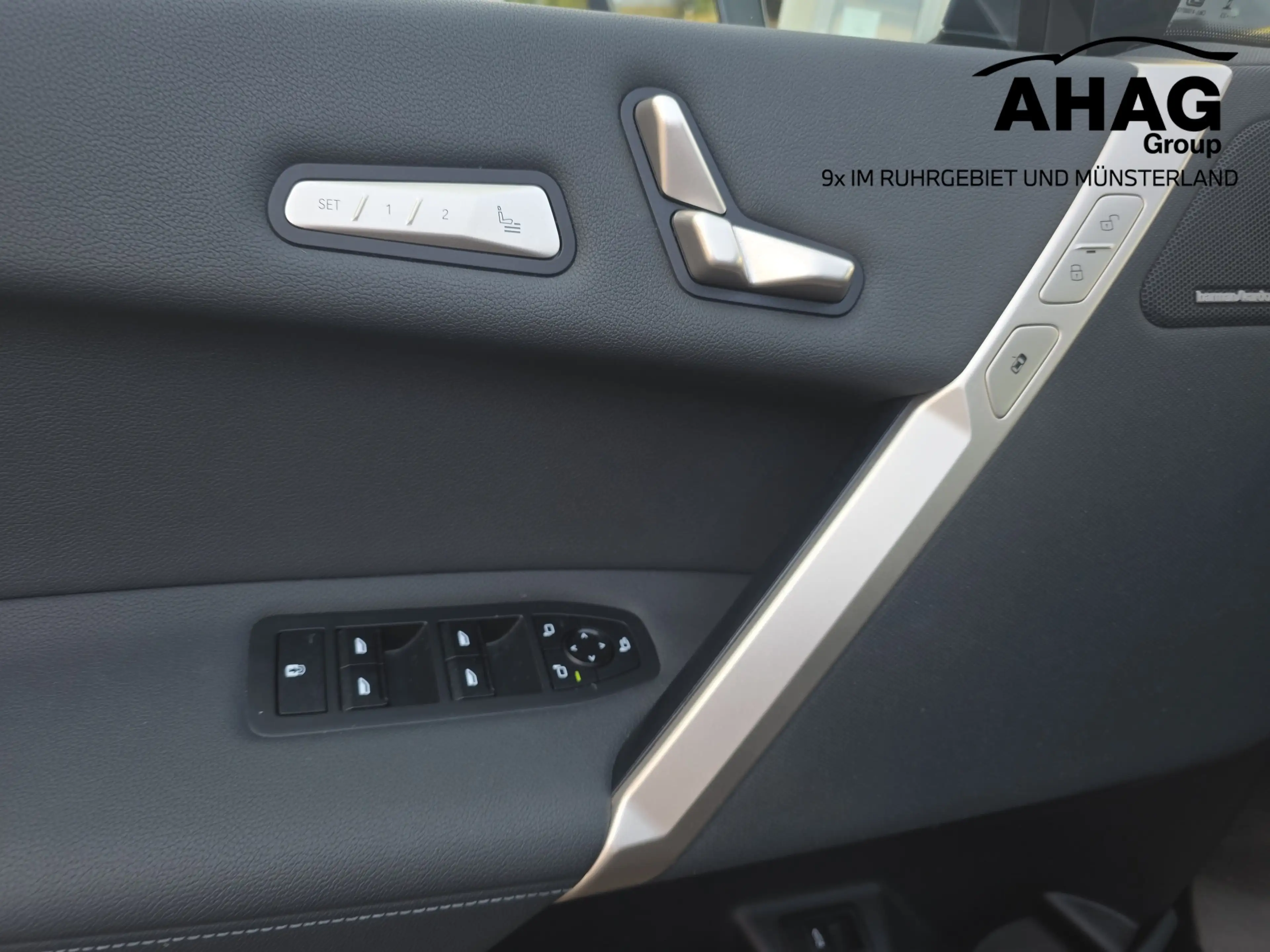 BMW iX xDrive40 (ab 2021) — photo 13