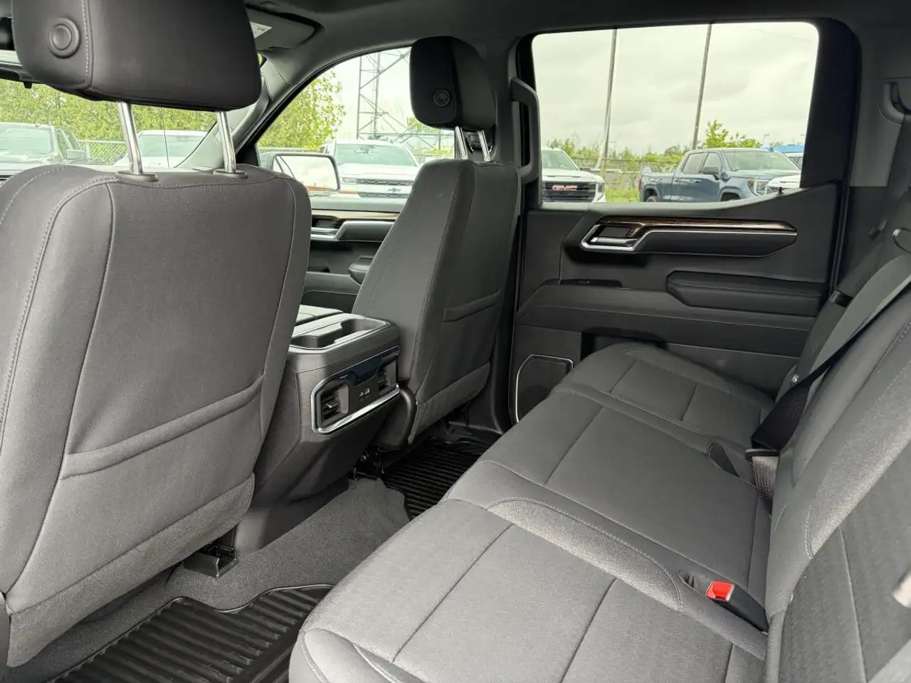 GMC Sierra 1500 photo GMC Sierra 1500