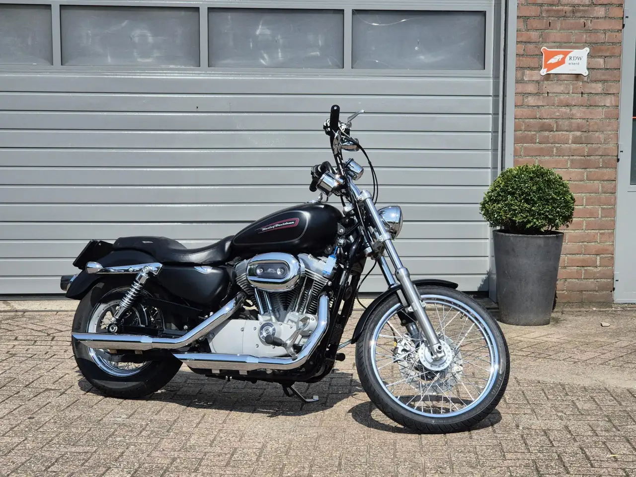 Harley-Davidson Sportster XL 883