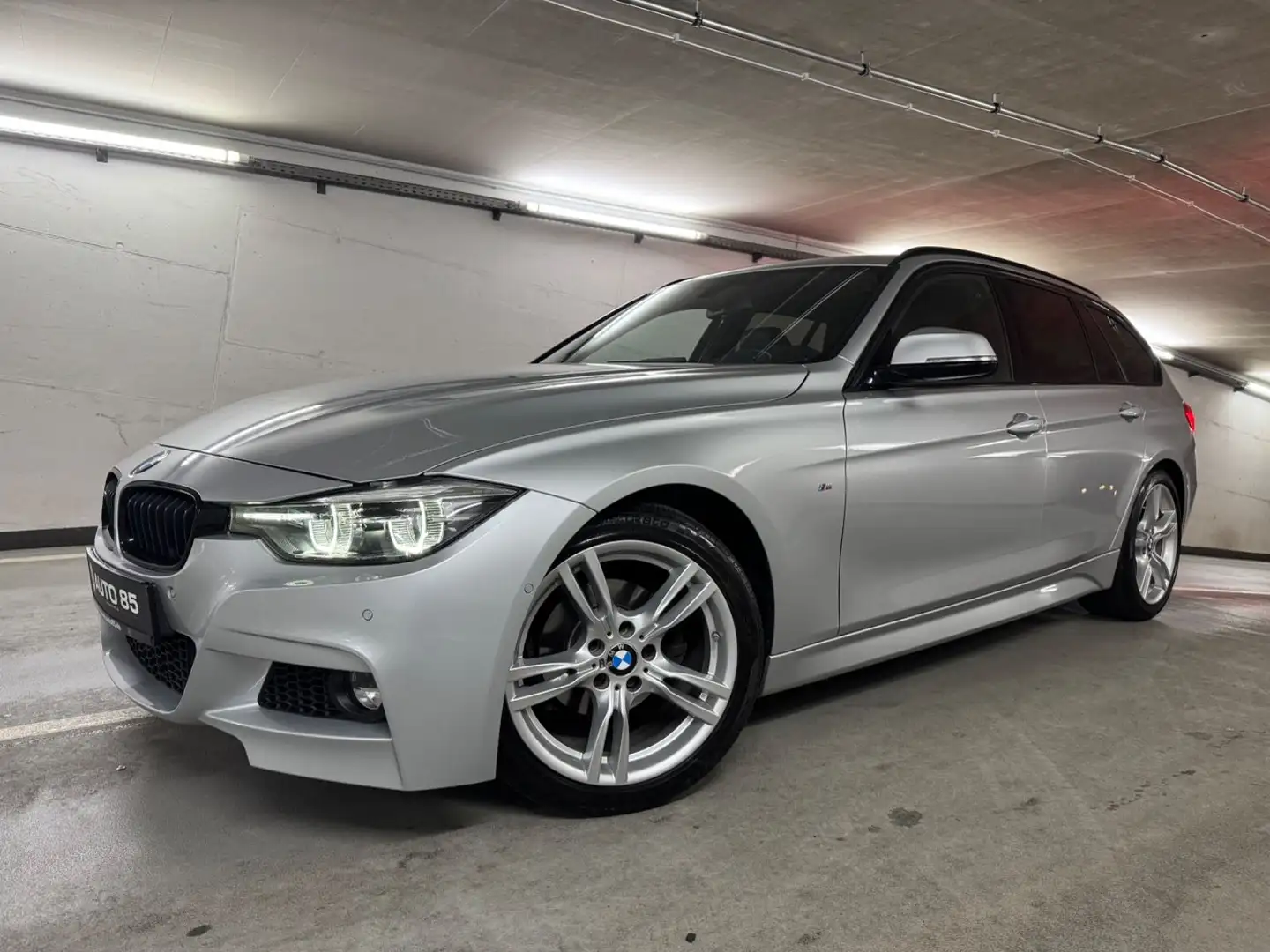BMW 318 iA Touring |M-Sportpaket|Individual|LED|AHK| Silber - 1
