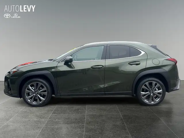 Lexus Ux view 3