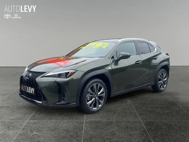 Lexus Ux view 2