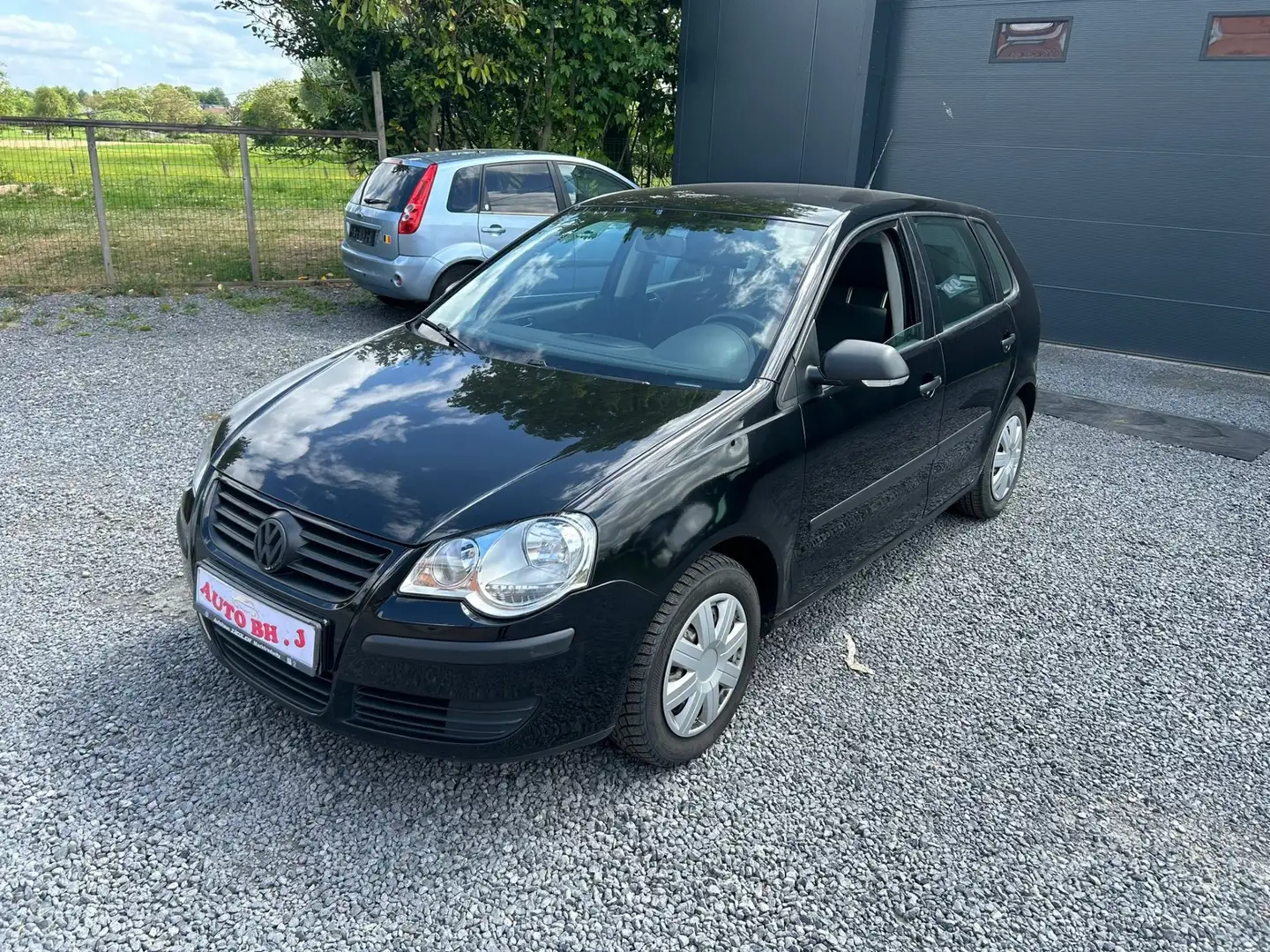 Volkswagen Polo 1.2 essence AIRCO 148000km FEUILLE ROSE - 1