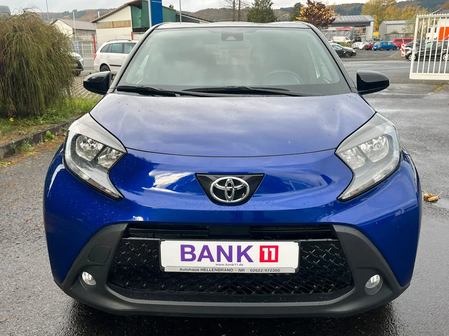 Toyota Aygo X Pulse Blau - 2
