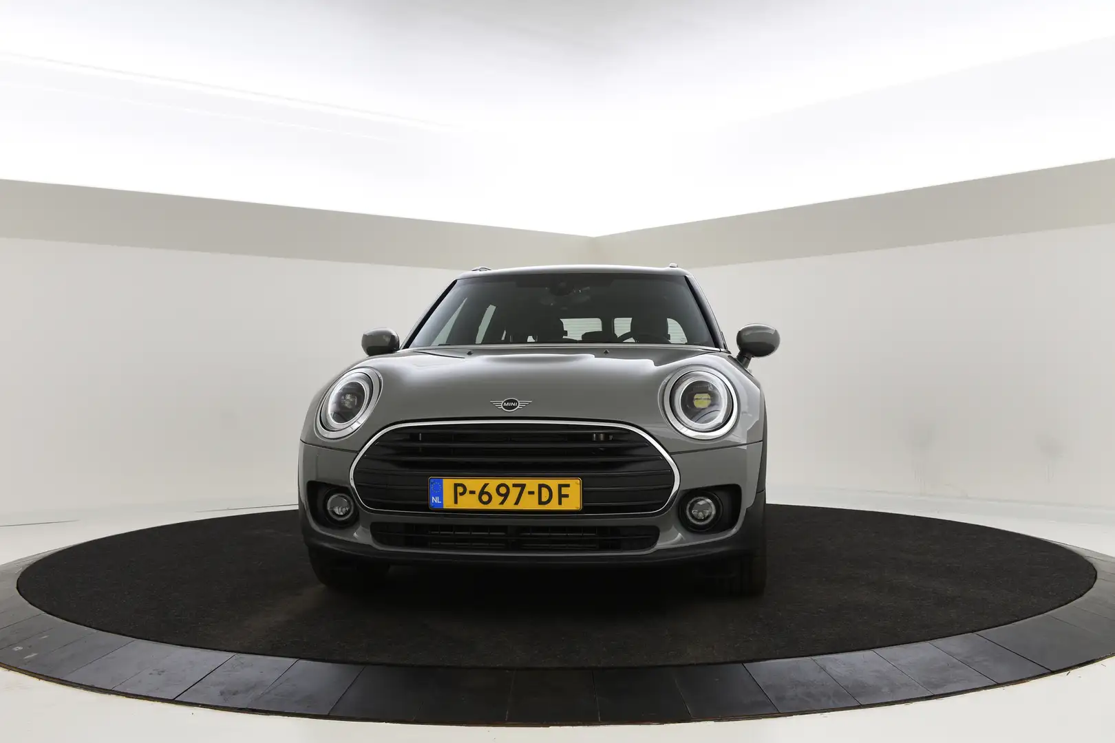 MINI One Clubman Classic Automaat / LED / Comfort Access / Stoelver siva - 2