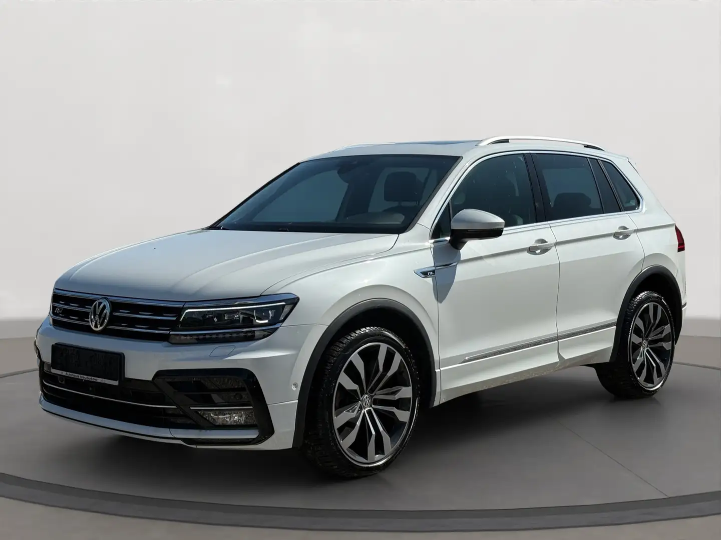 Volkswagen Tiguan R-Line 4Motion Standheiz Pano AHK LED 360* Voll Weiß - 1