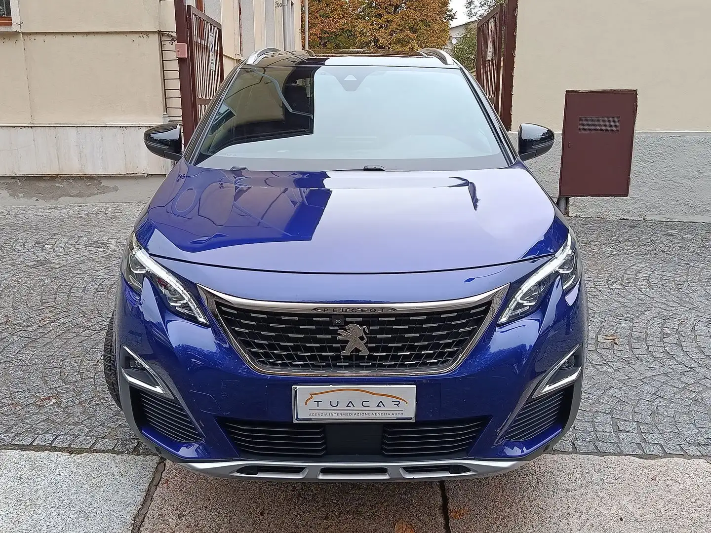 Peugeot 3008 GT Line 1.5 Blue HDI 130 Bleu - 2