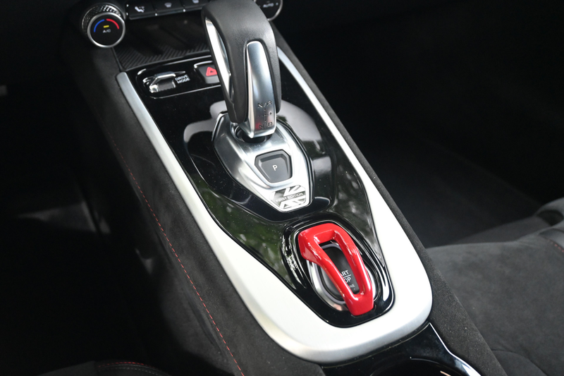Lotus Emira 2.0 i4 First Edition — photo 33