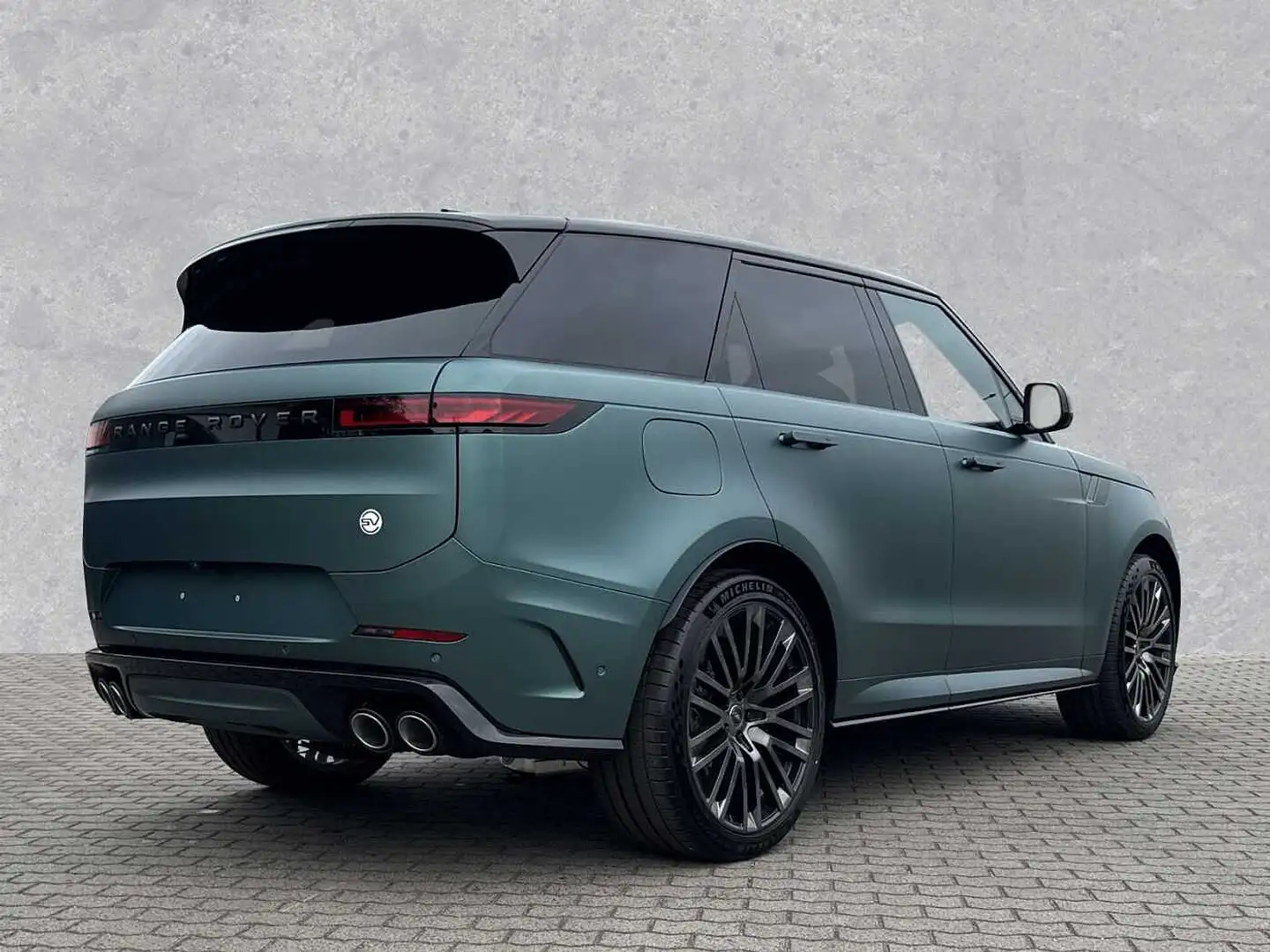 Land Rover Range Rover Sport P635 SV GAEA Celestial Collection Groen - 2