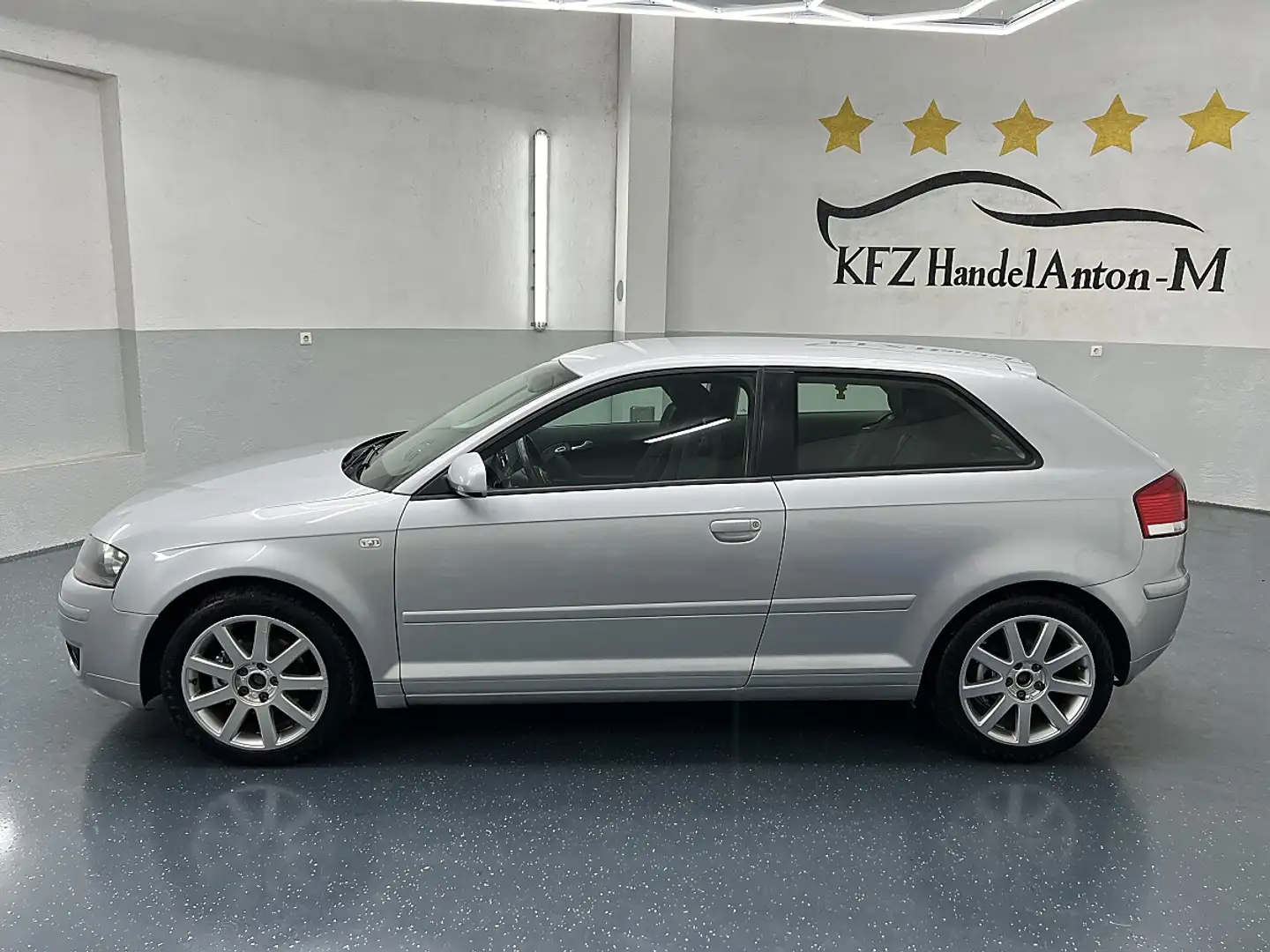 Audi A3 2,0 TDI quattro * ALLRAD * SOFORT FINANZIERUNG ... Silber - 2